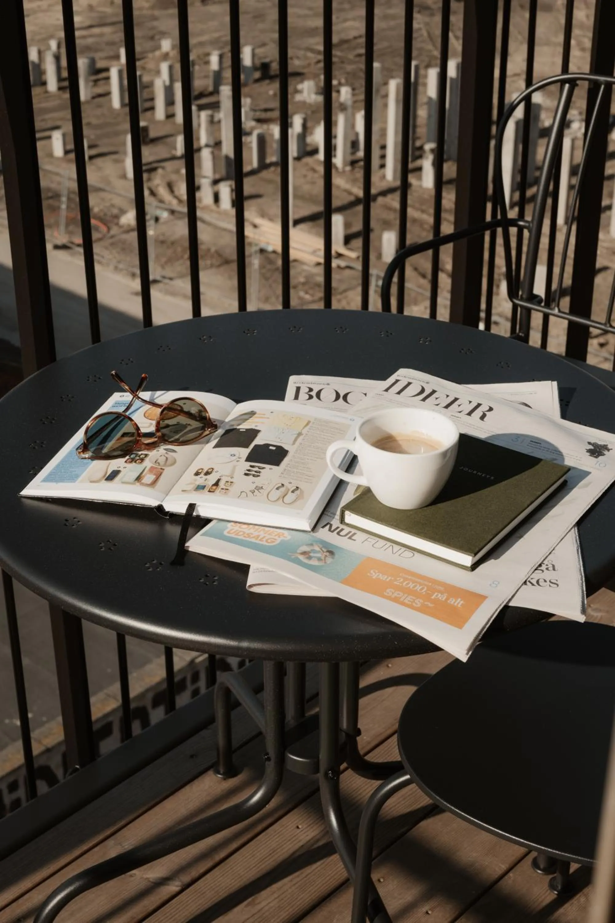 Balcony/Terrace in Clover House by Daniel&Jacob's