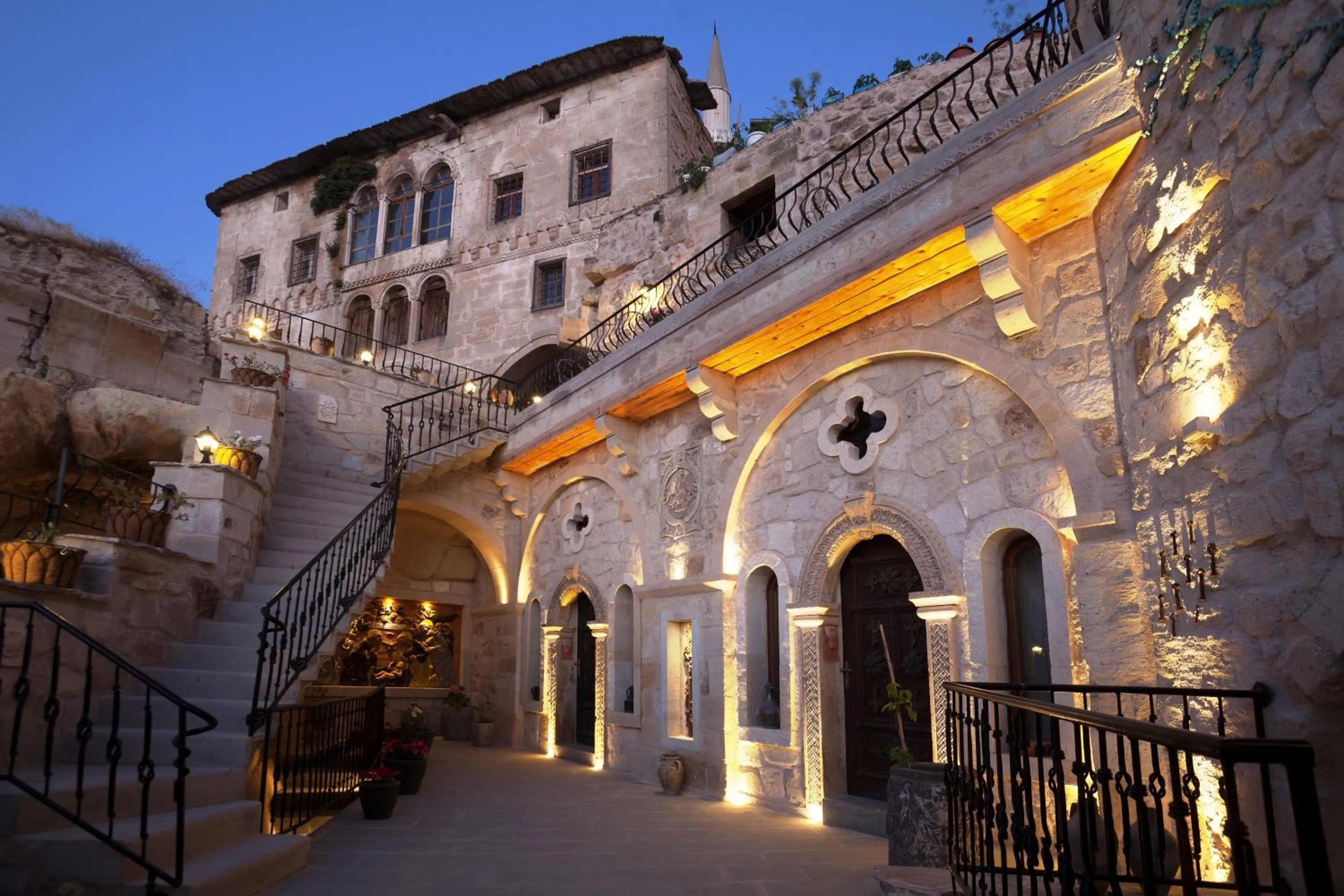 Garden in Elika Cave Suites & Spa