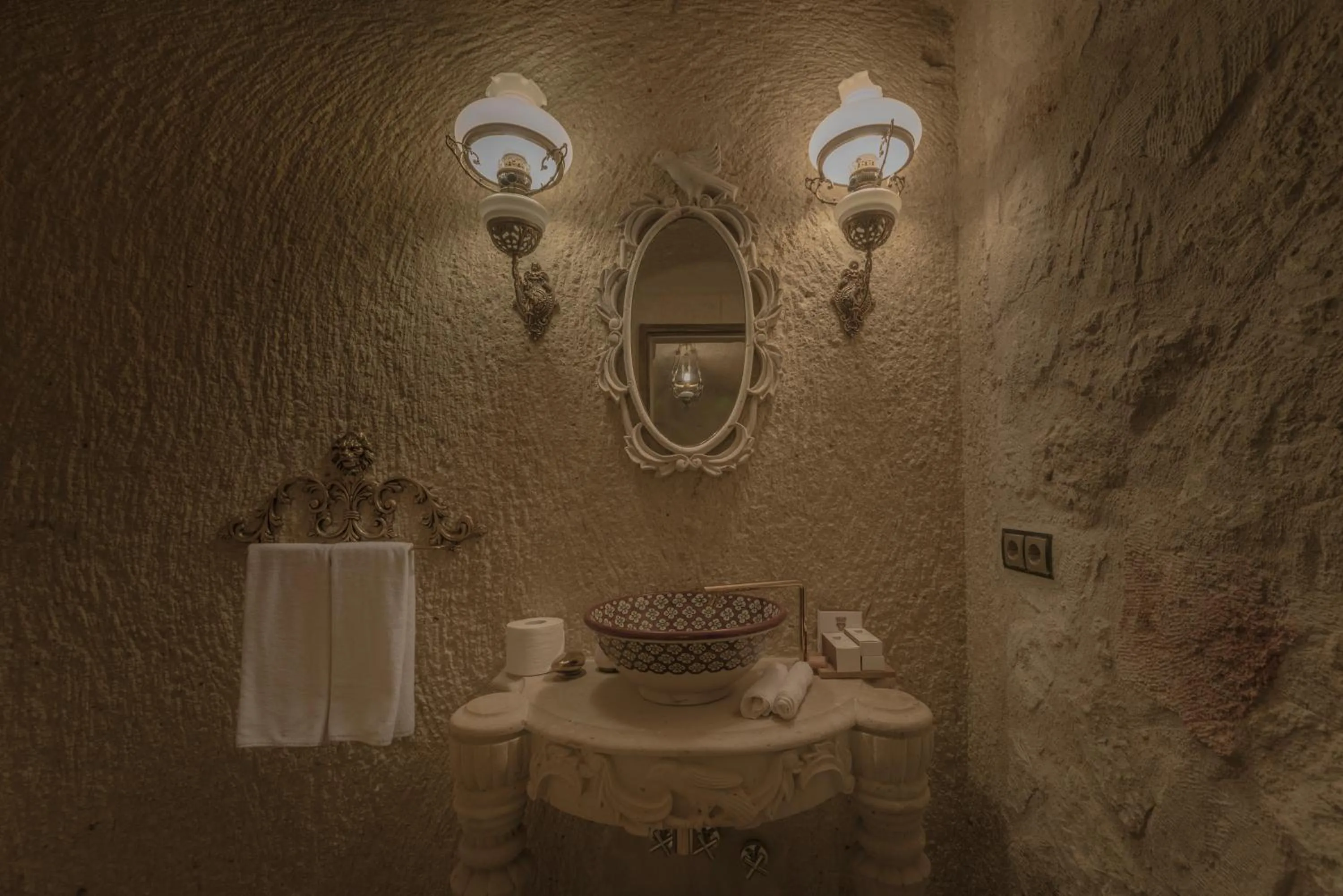 Bathroom in Elika Cave Suites & Spa