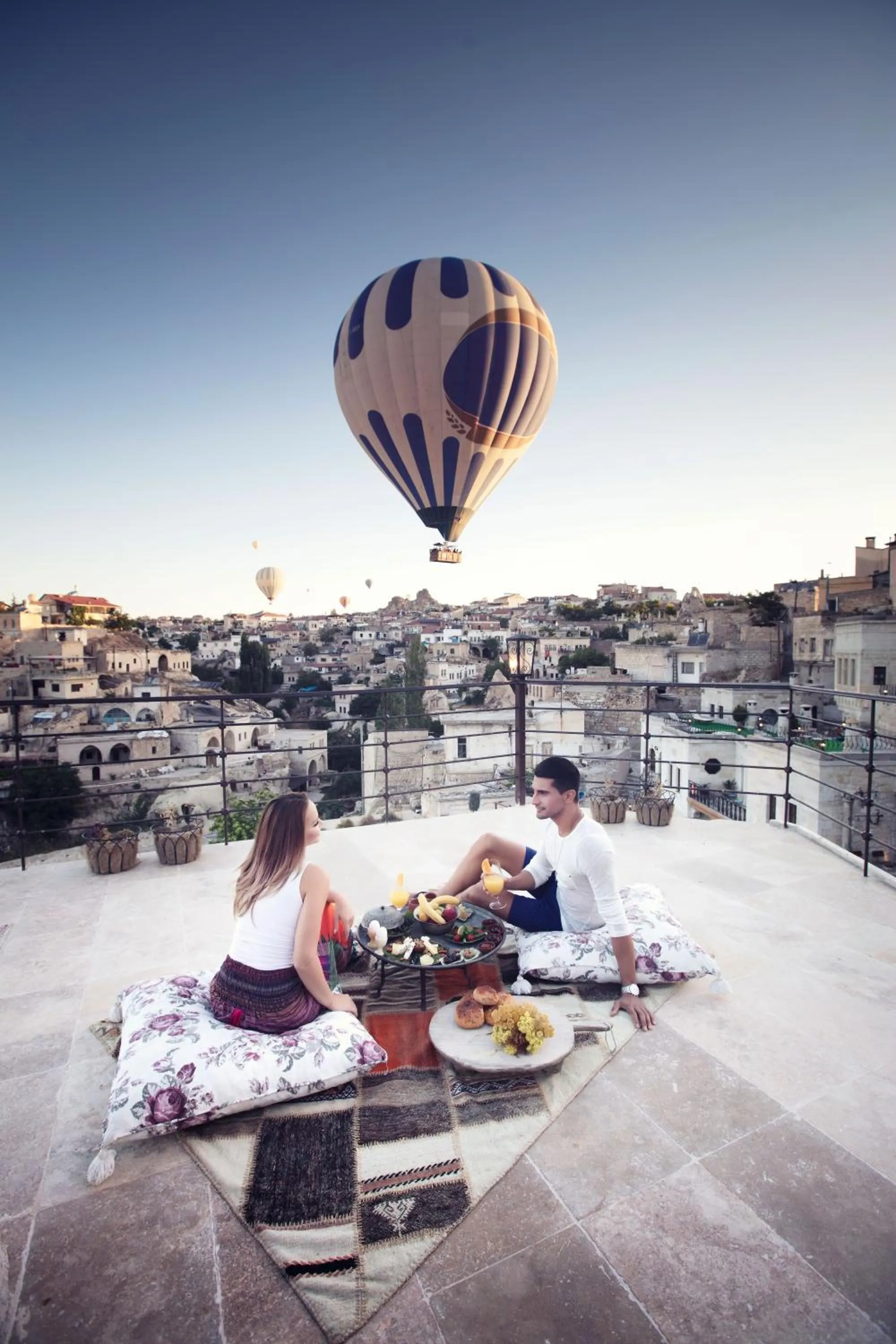 Patio in Elika Cave Suites & Spa