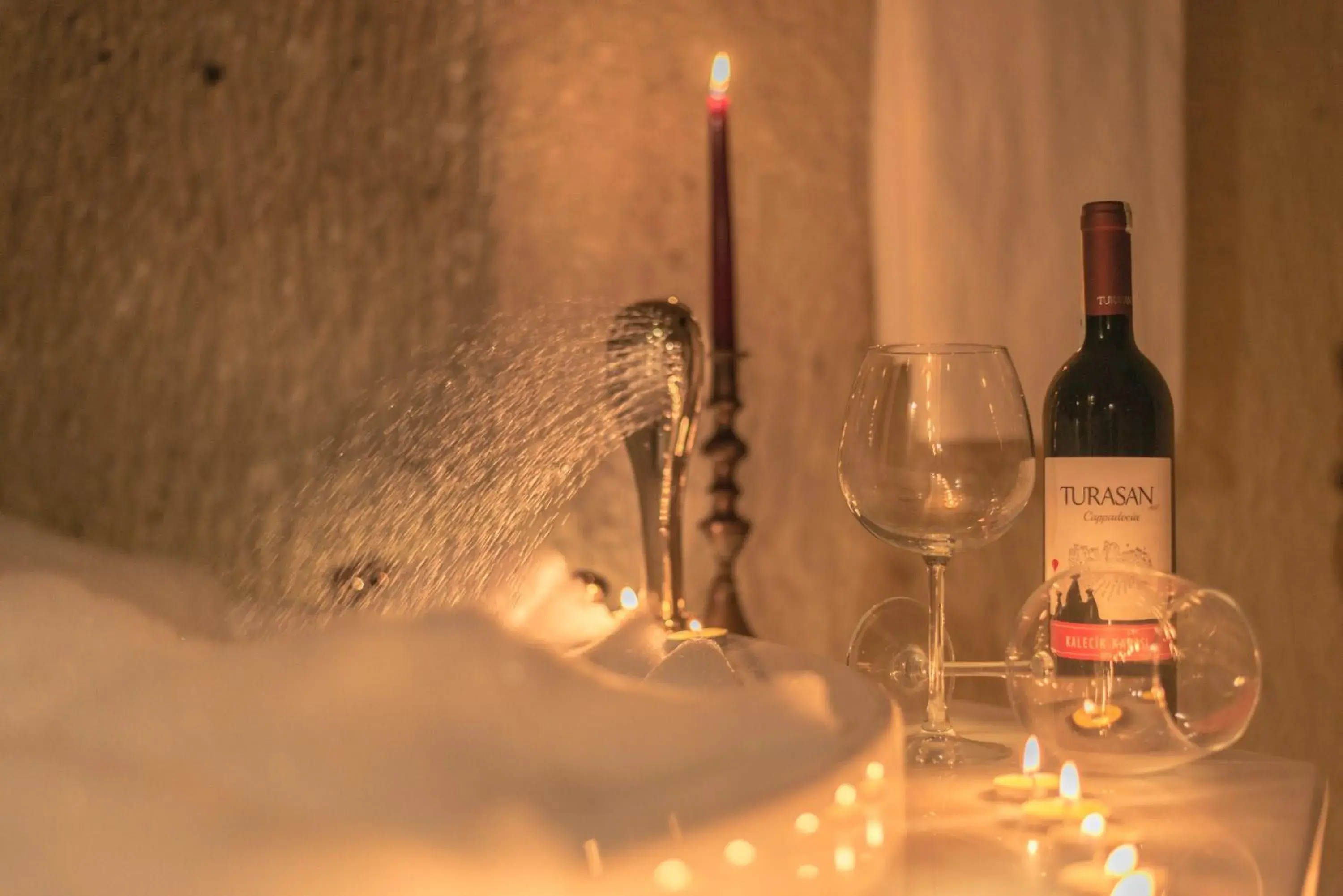 Junior Suite in Elika Cave Suites & Spa Junior Suite in Elika Cave Suites & Spa