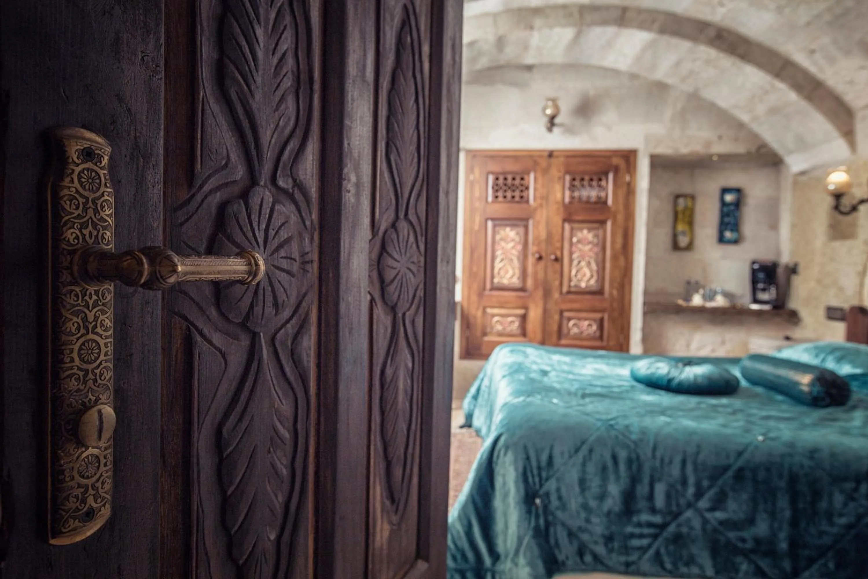 Bed in Elika Cave Suites & Spa