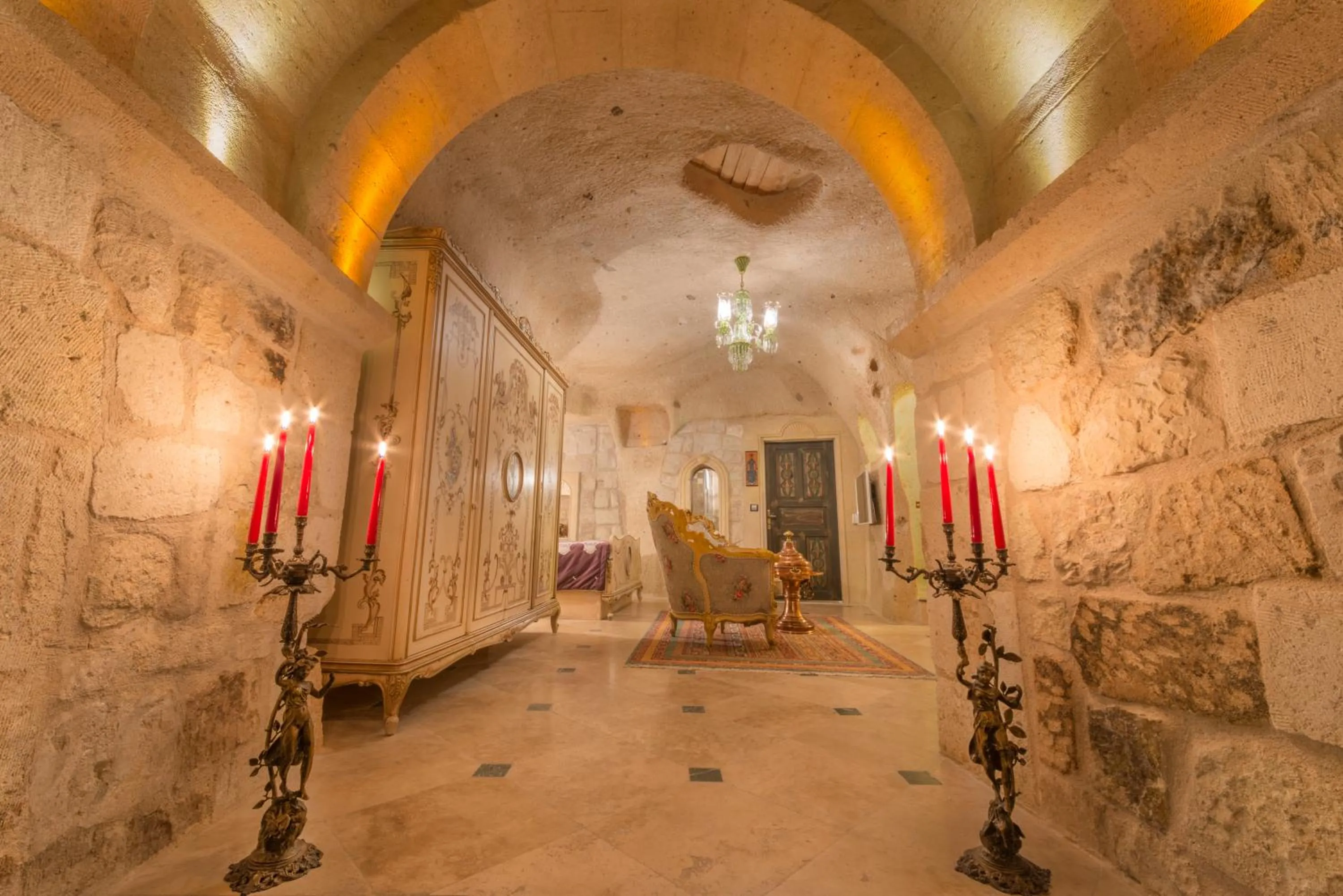 Bathroom in Elika Cave Suites & Spa