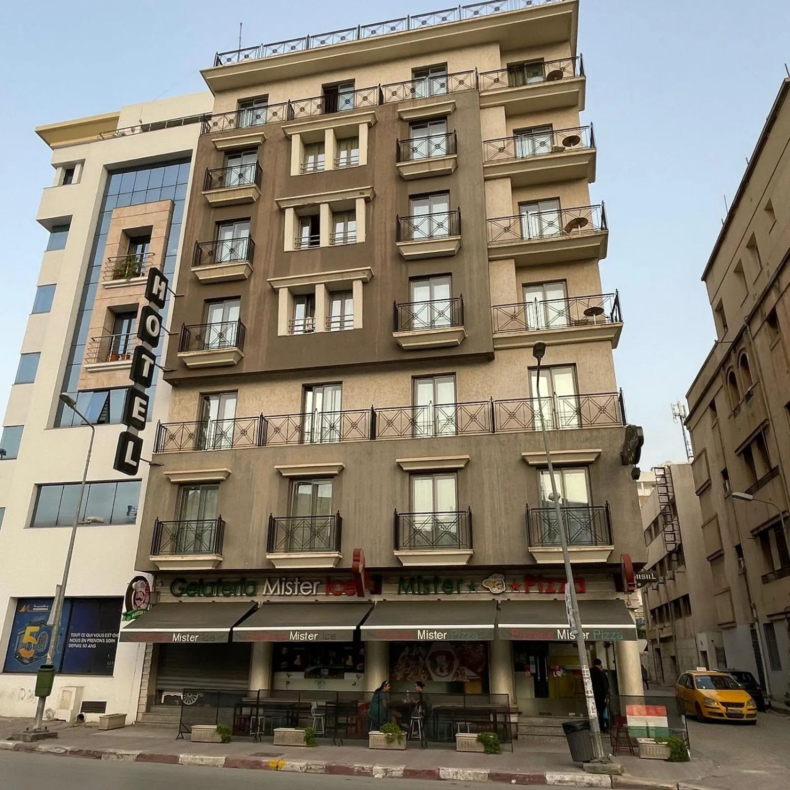 Property building in Hôtel Résidence Le Consul