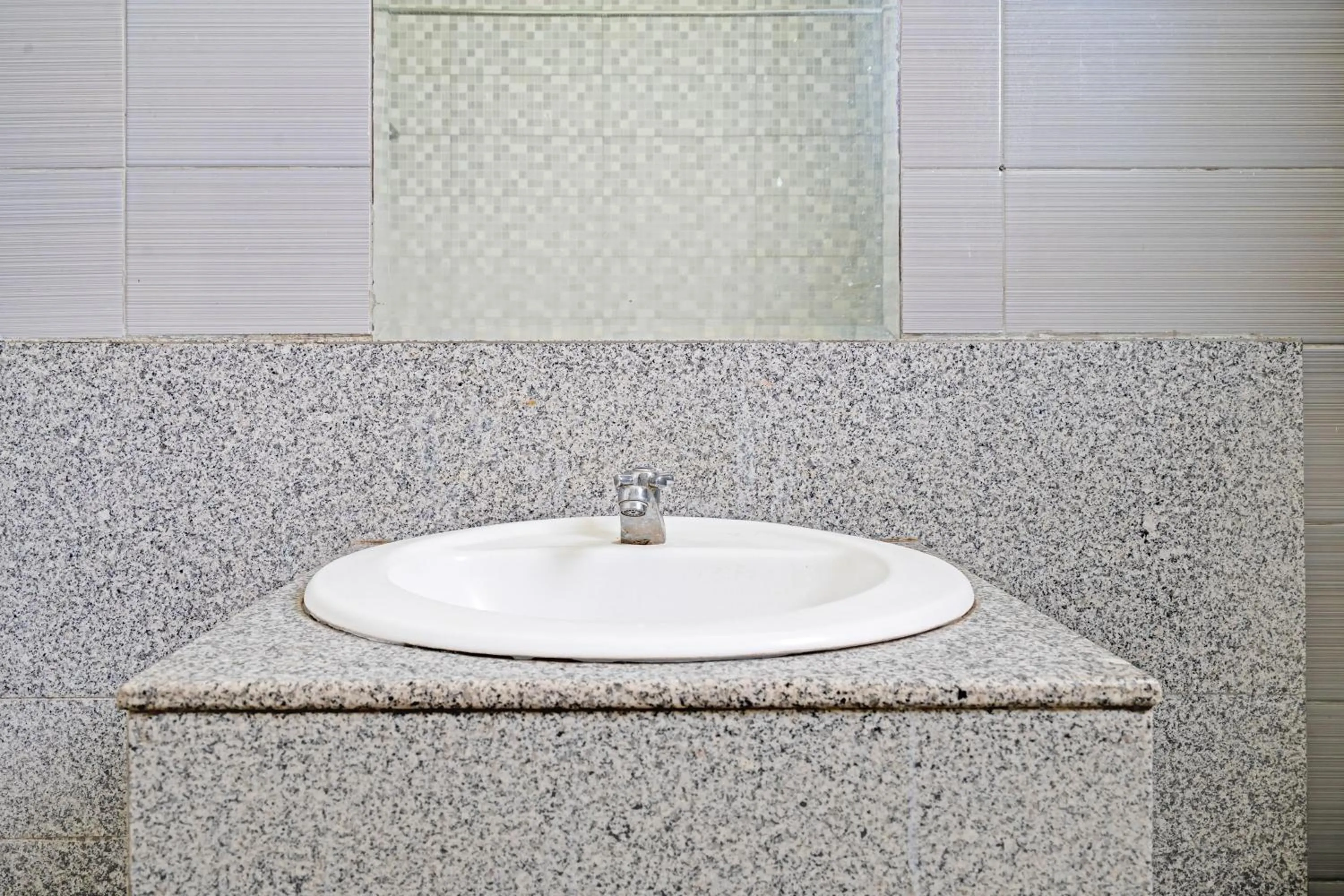 Bathroom in Collection O Lembang Near Dusun Bambu Formerly Hotel Bilique