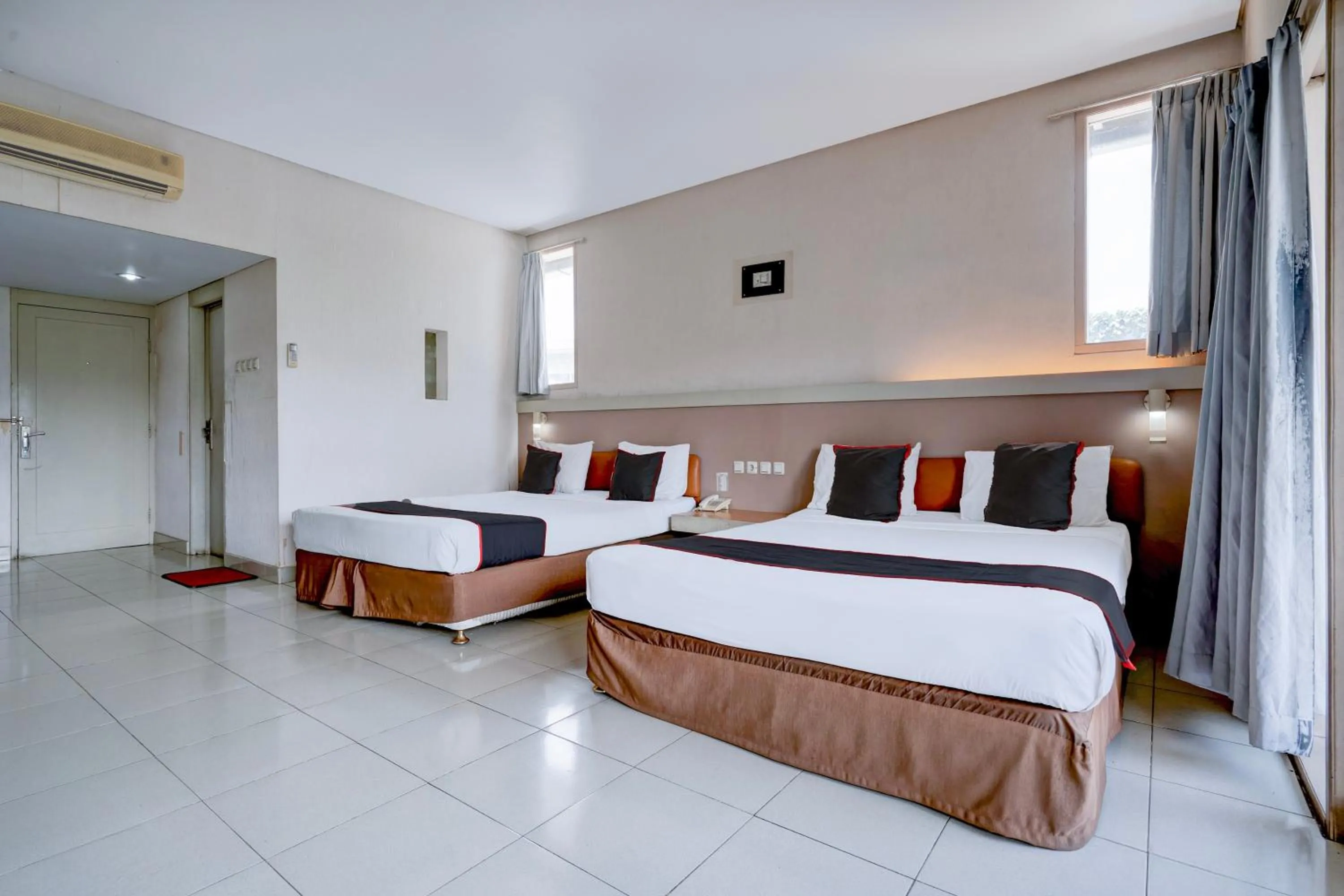 Bedroom in Collection O Lembang Near Dusun Bambu Formerly Hotel Bilique