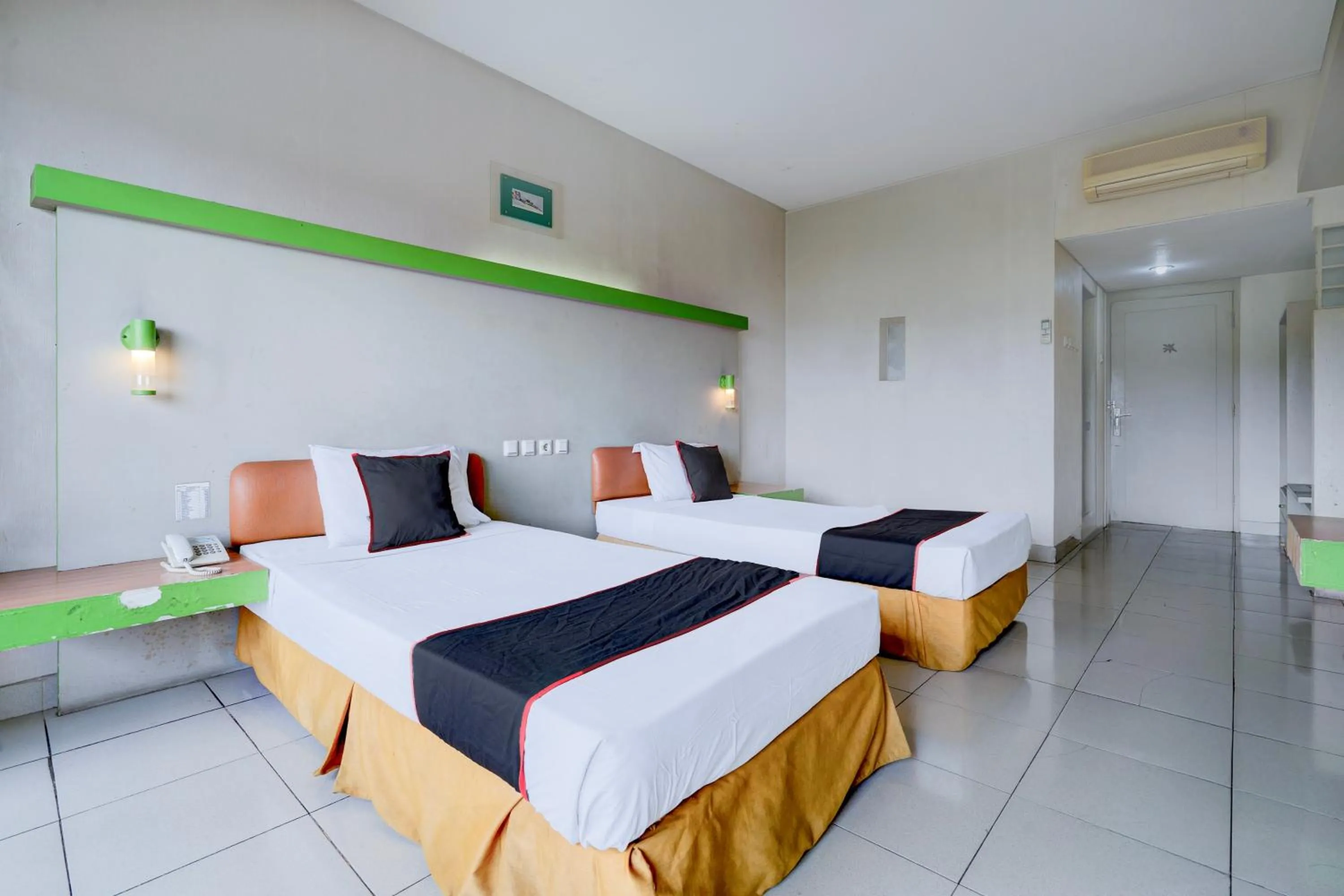 Bedroom in Collection O Lembang Near Dusun Bambu Formerly Hotel Bilique