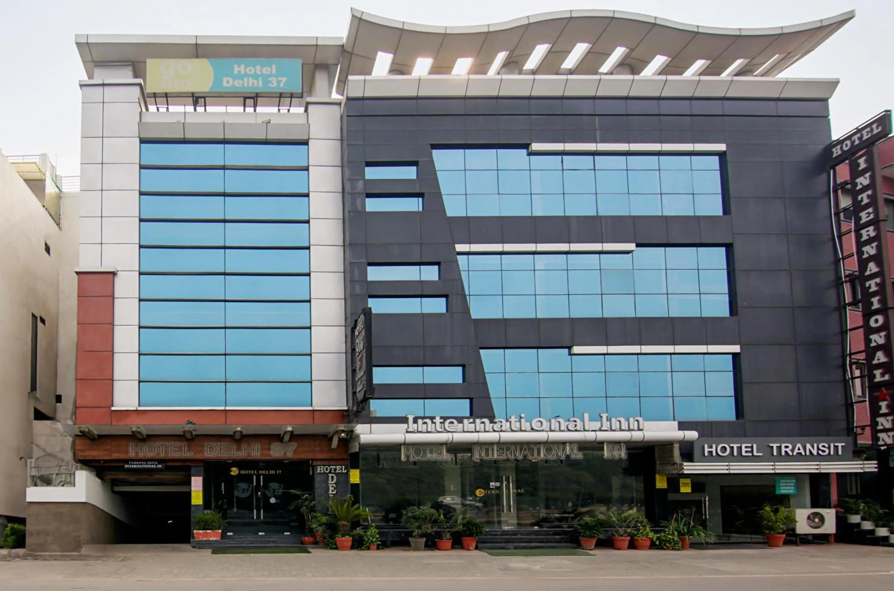 Property building in Hotel DELHI 37 by STAR GROUP