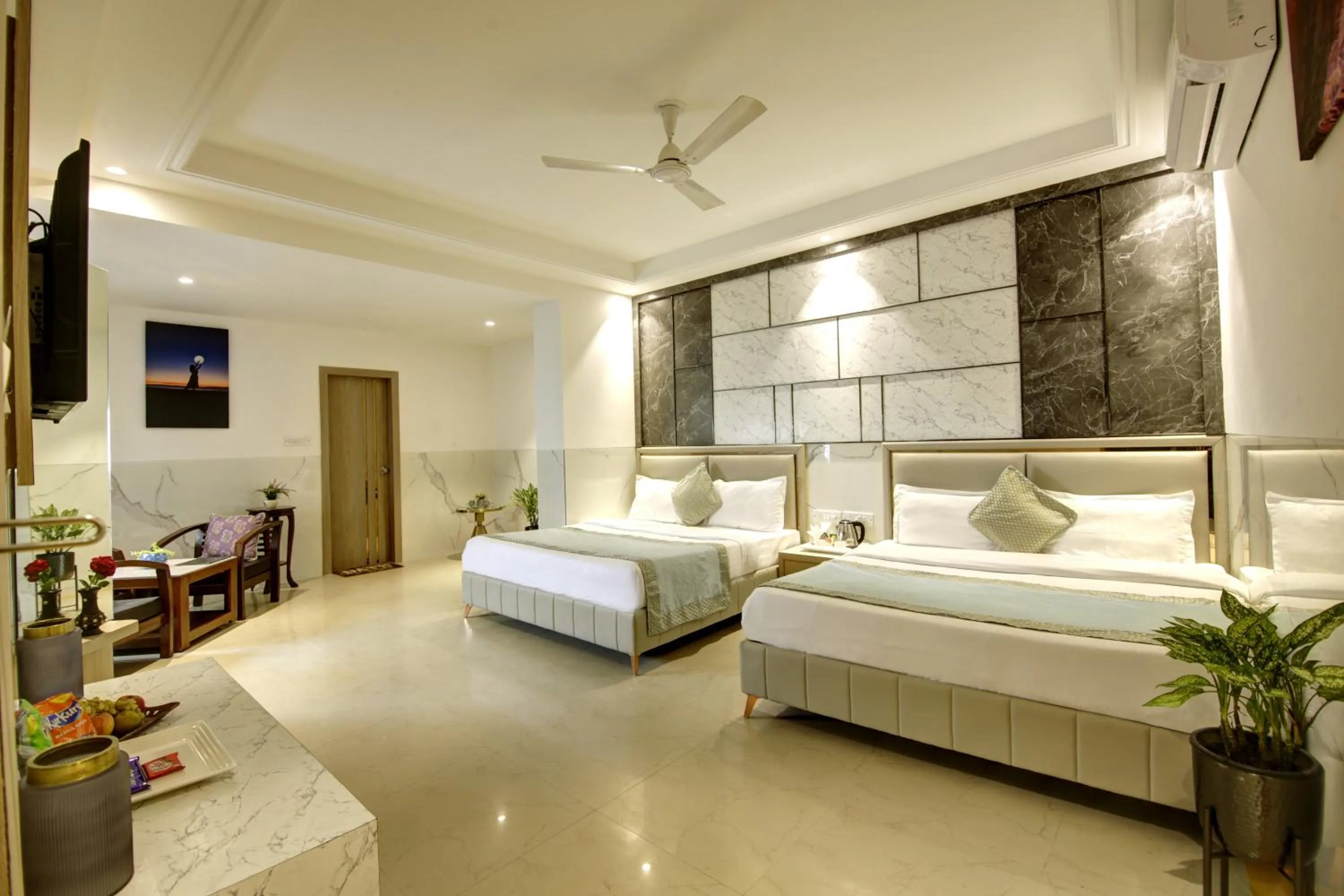 Photo of the whole room, Bed in Hotel DELHI 37 by STAR GROUP