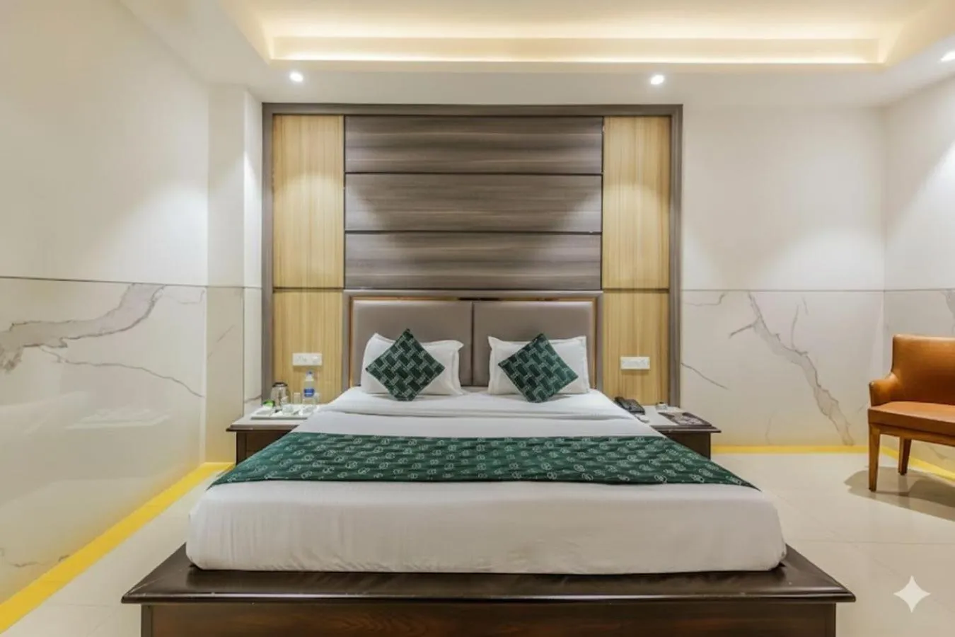 Bedroom, Bed in Hotel DELHI 37 by STAR GROUP