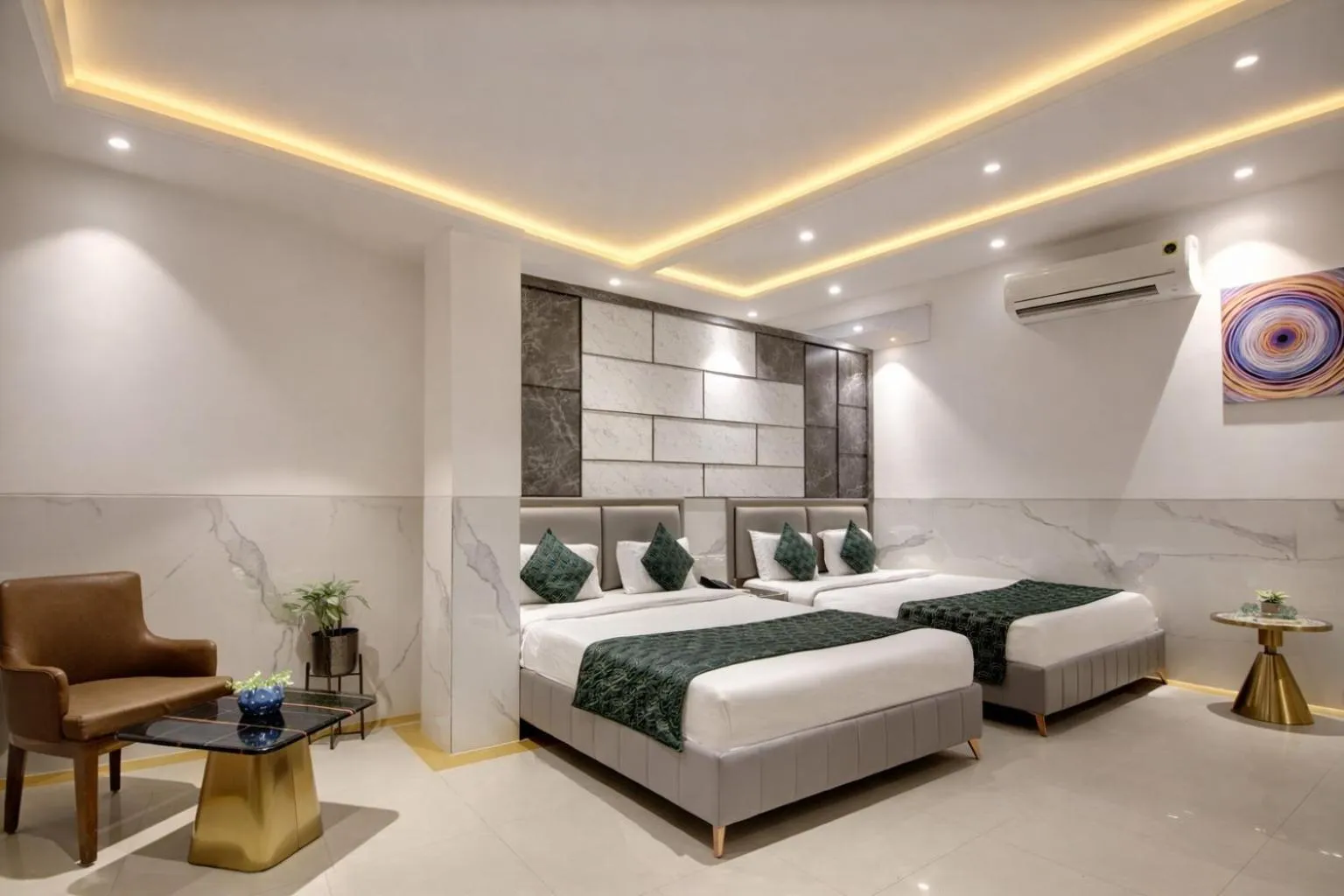 Photo of the whole room, Bed in Hotel DELHI 37 by STAR GROUP