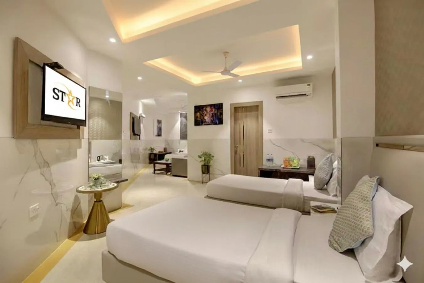 Bedroom, Bed in Hotel DELHI 37 by STAR GROUP