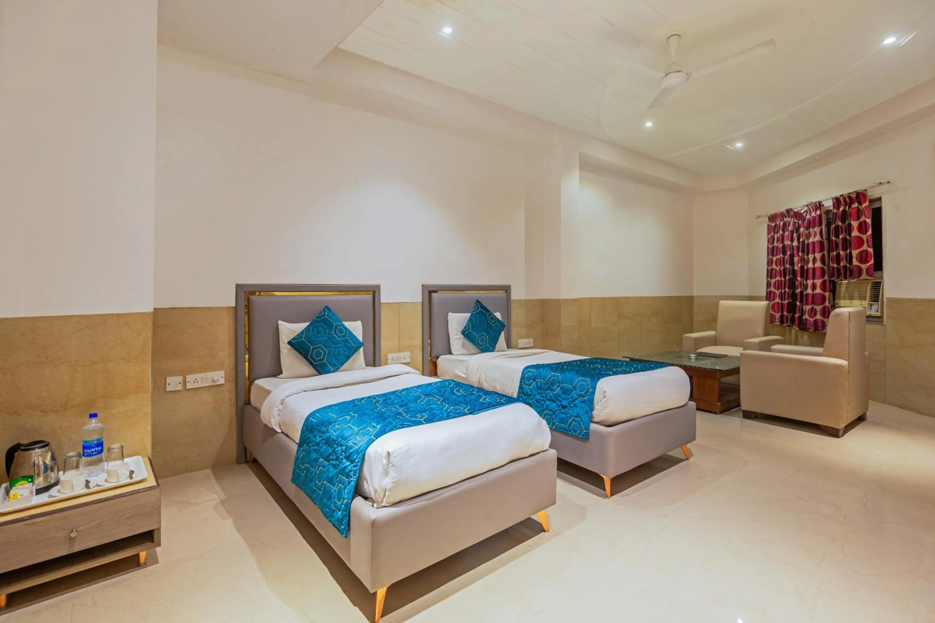 Bedroom, Bed in Hotel DELHI 37 by STAR GROUP