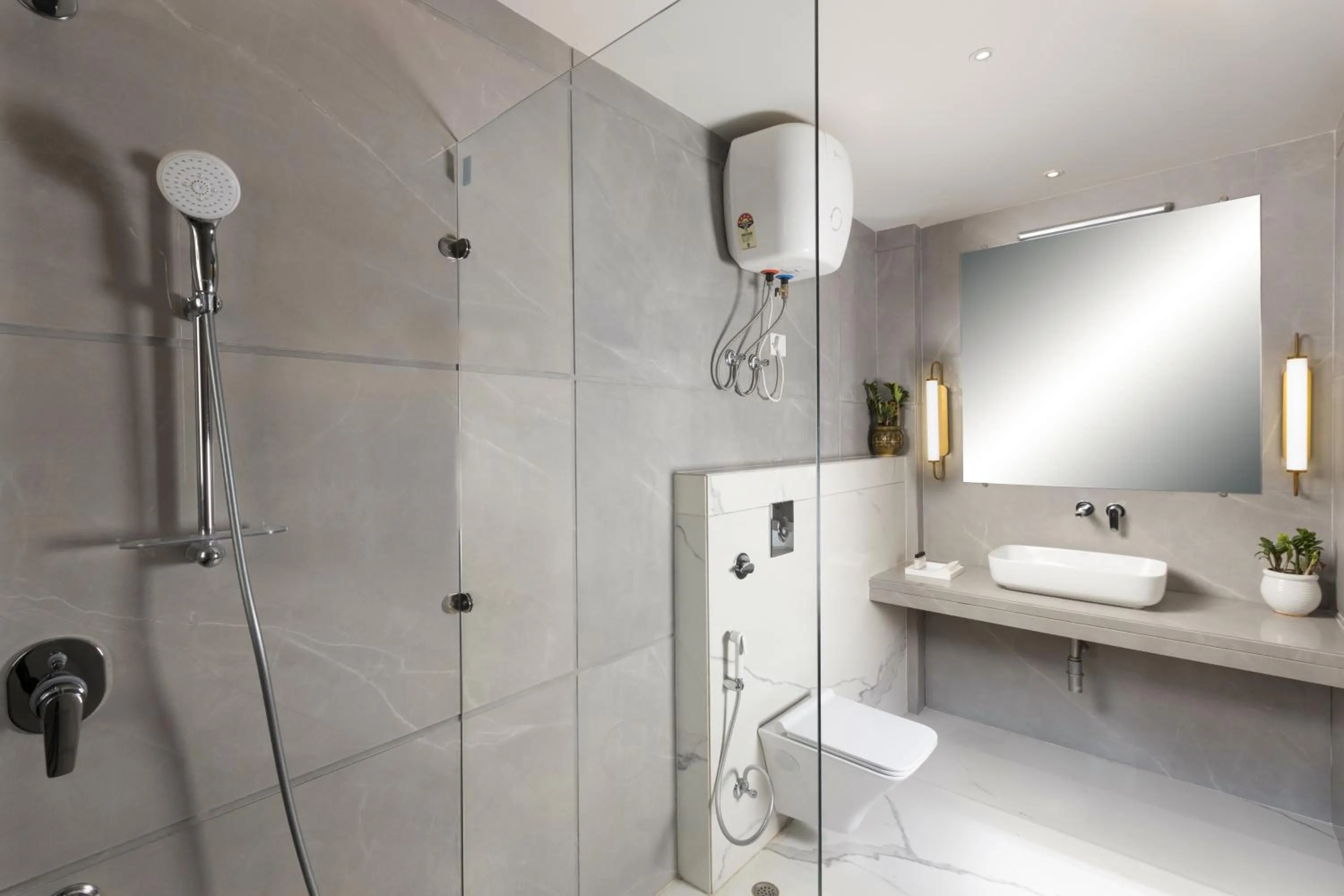 Bathroom in Hotel DELHI 37 by STAR GROUP