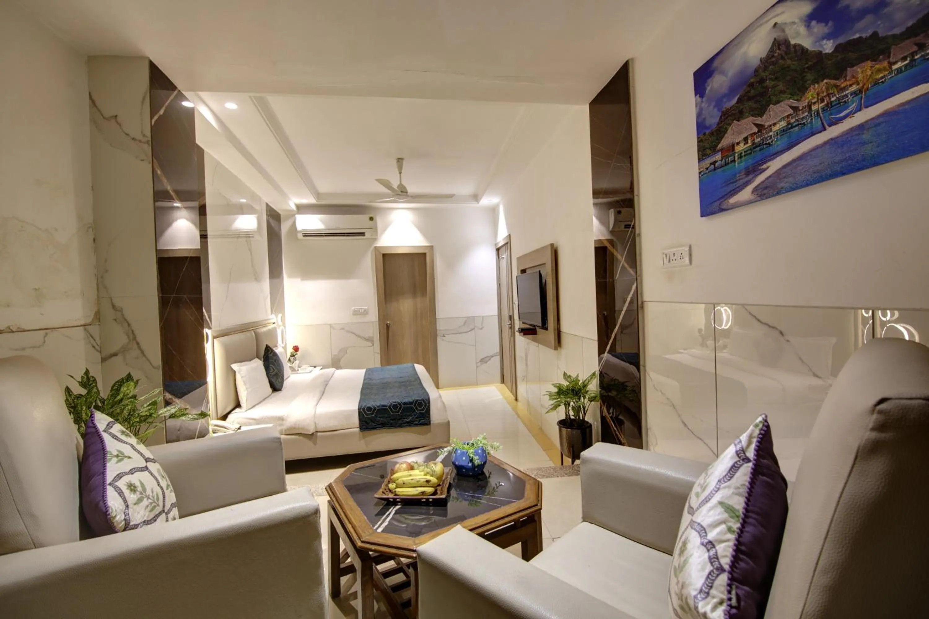 Photo of the whole room in Hotel DELHI 37 by STAR GROUP