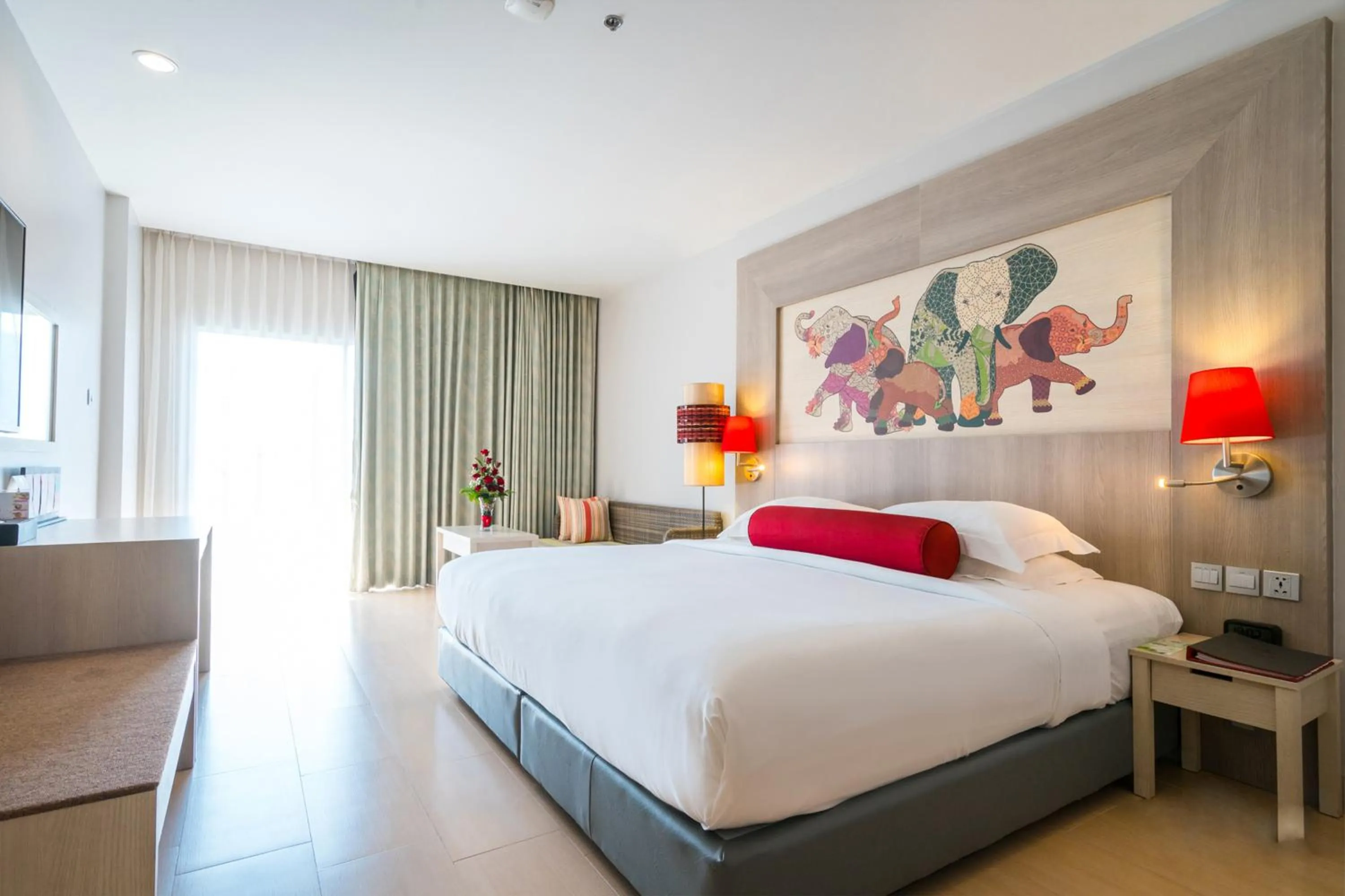 Bed in Ramada by Wyndham Phuket Deevana