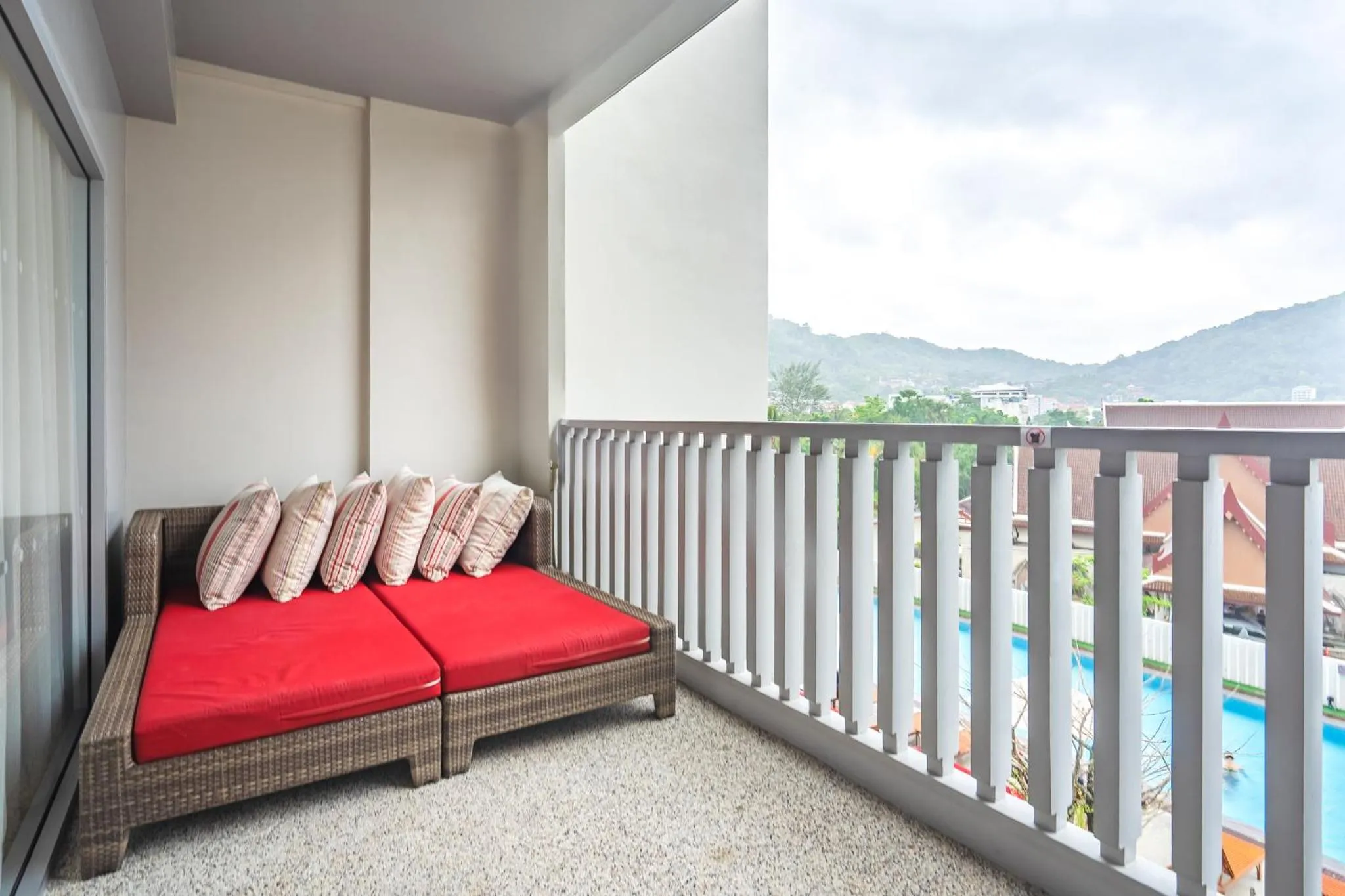 Balcony/Terrace in Ramada by Wyndham Phuket Deevana