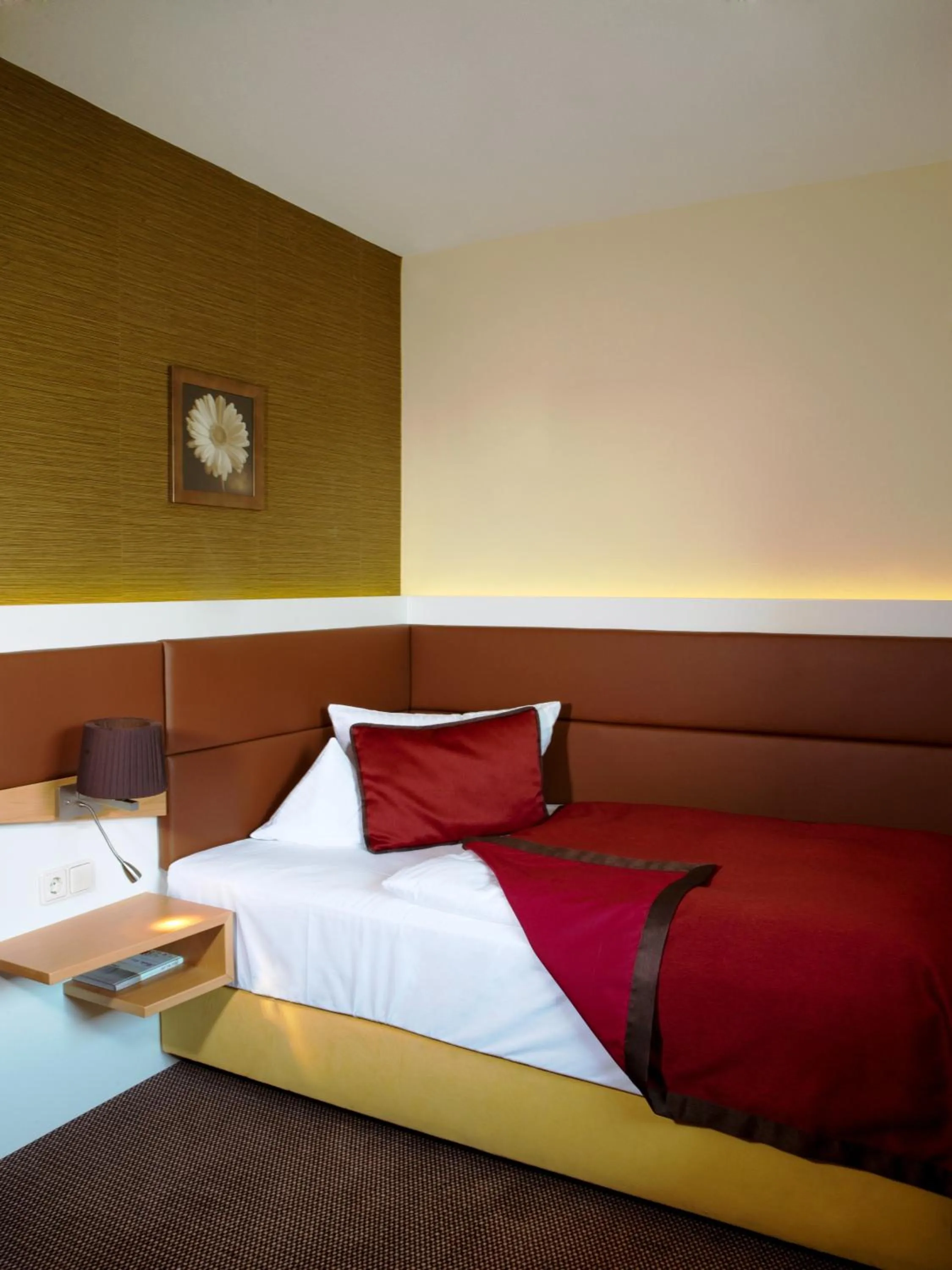 Photo of the whole room, Bed in Der Birkenhof Spa & Genuss Resort