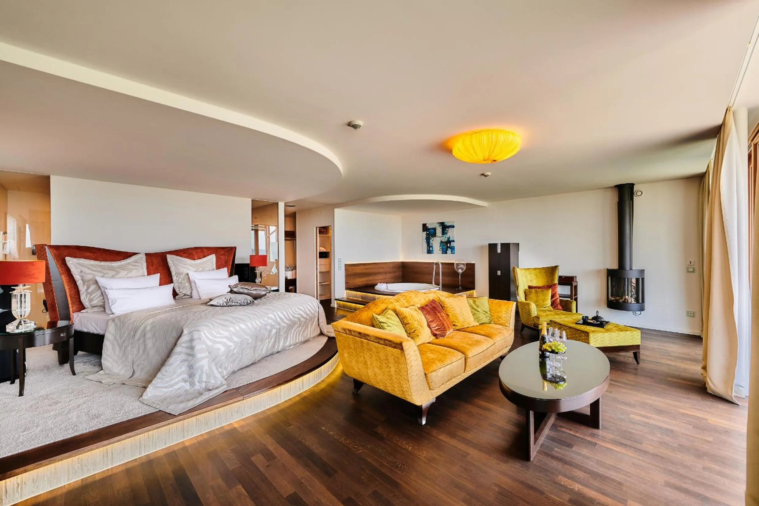 Photo of the whole room, Bed in Der Birkenhof Spa & Genuss Resort