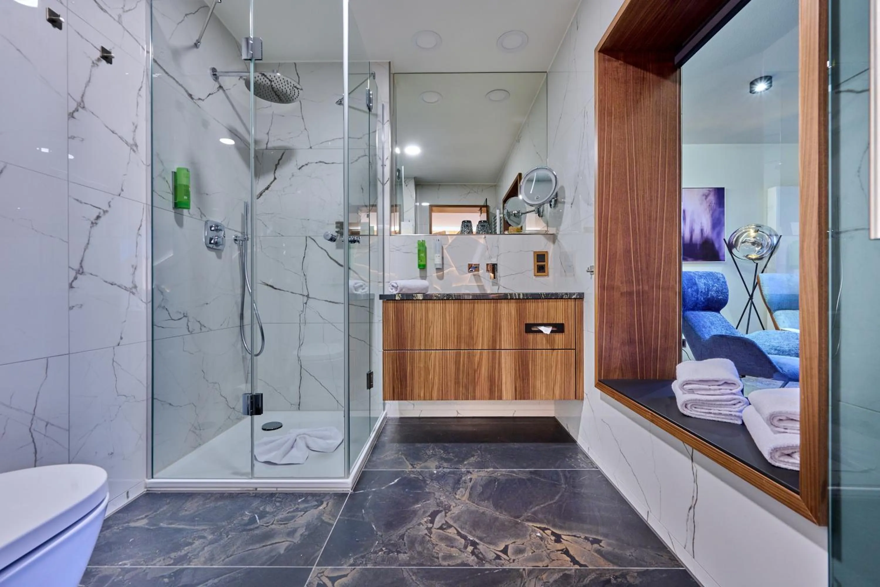 Bathroom in Der Birkenhof Spa & Genuss Resort