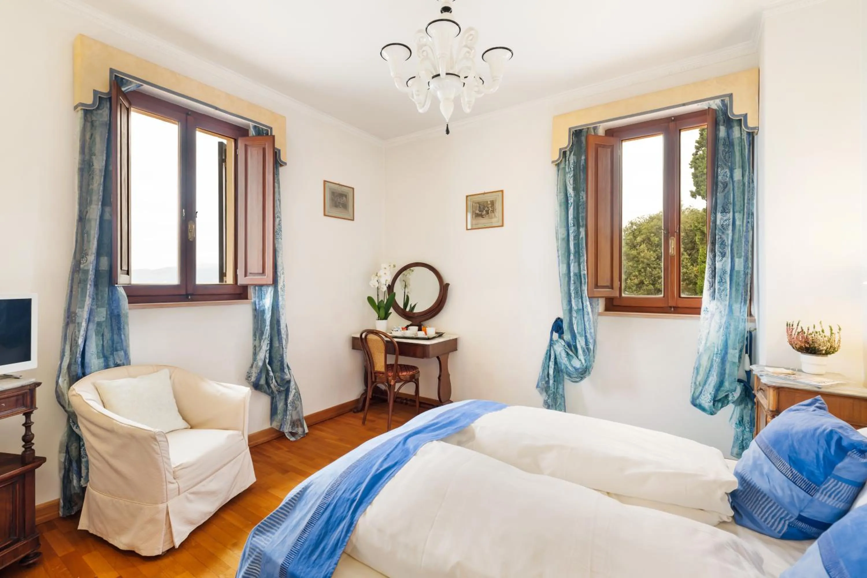 Bed in Villa Pambuffetti