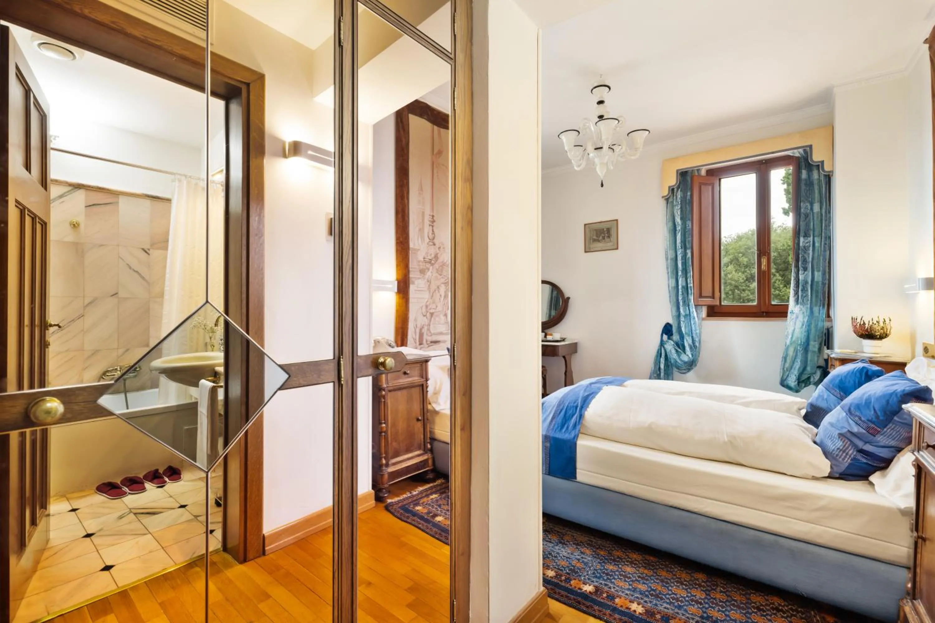 Bed in Villa Pambuffetti