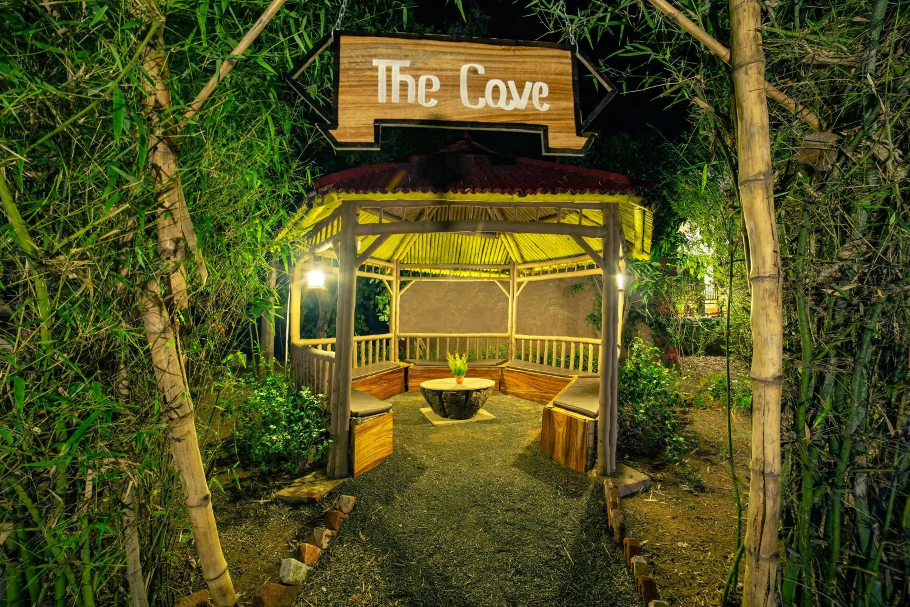 Lemon Tree Wildlife Resort, Bandhavgarh