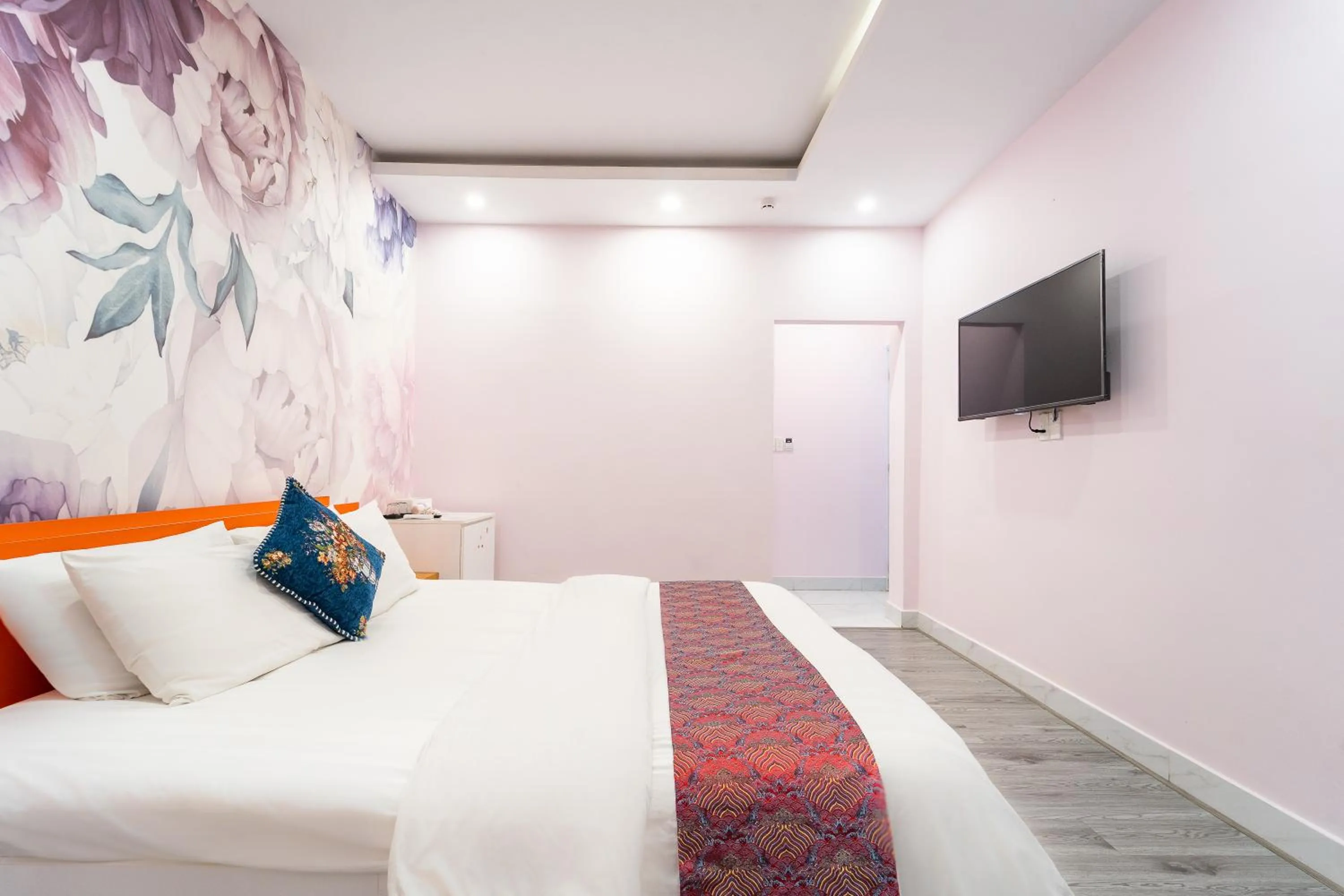 Photo of the whole room, Bed in Collection O Joy Inn - Near T3 Terminal