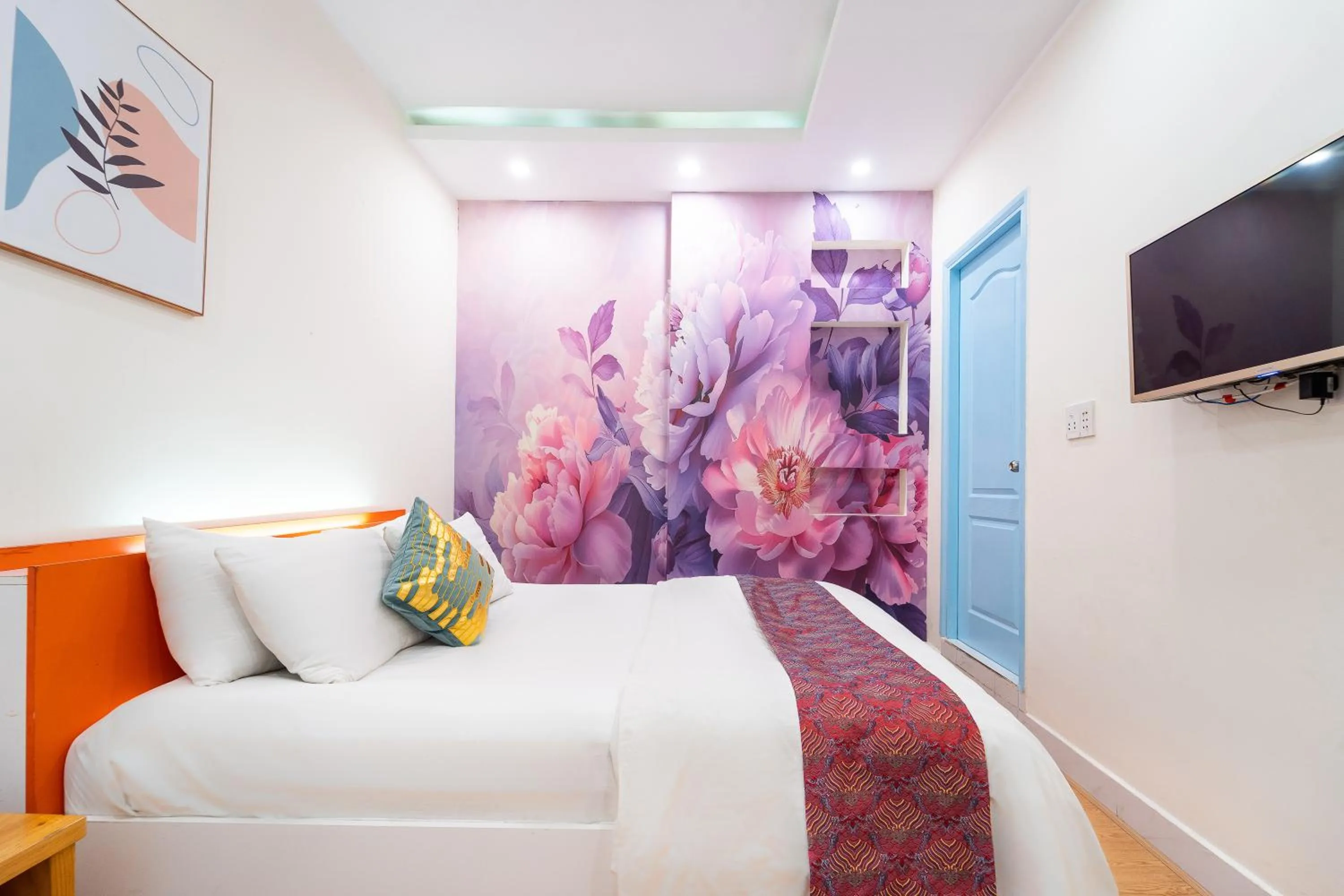 Photo of the whole room, Bed in Collection O Joy Inn - Near T3 Terminal