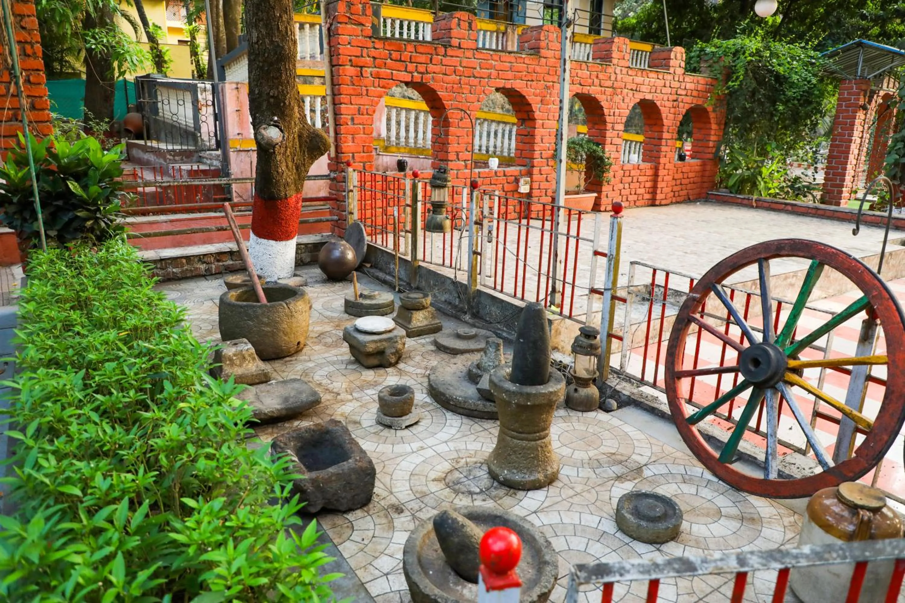 Garden in Jogalekar Cottage Alibaug