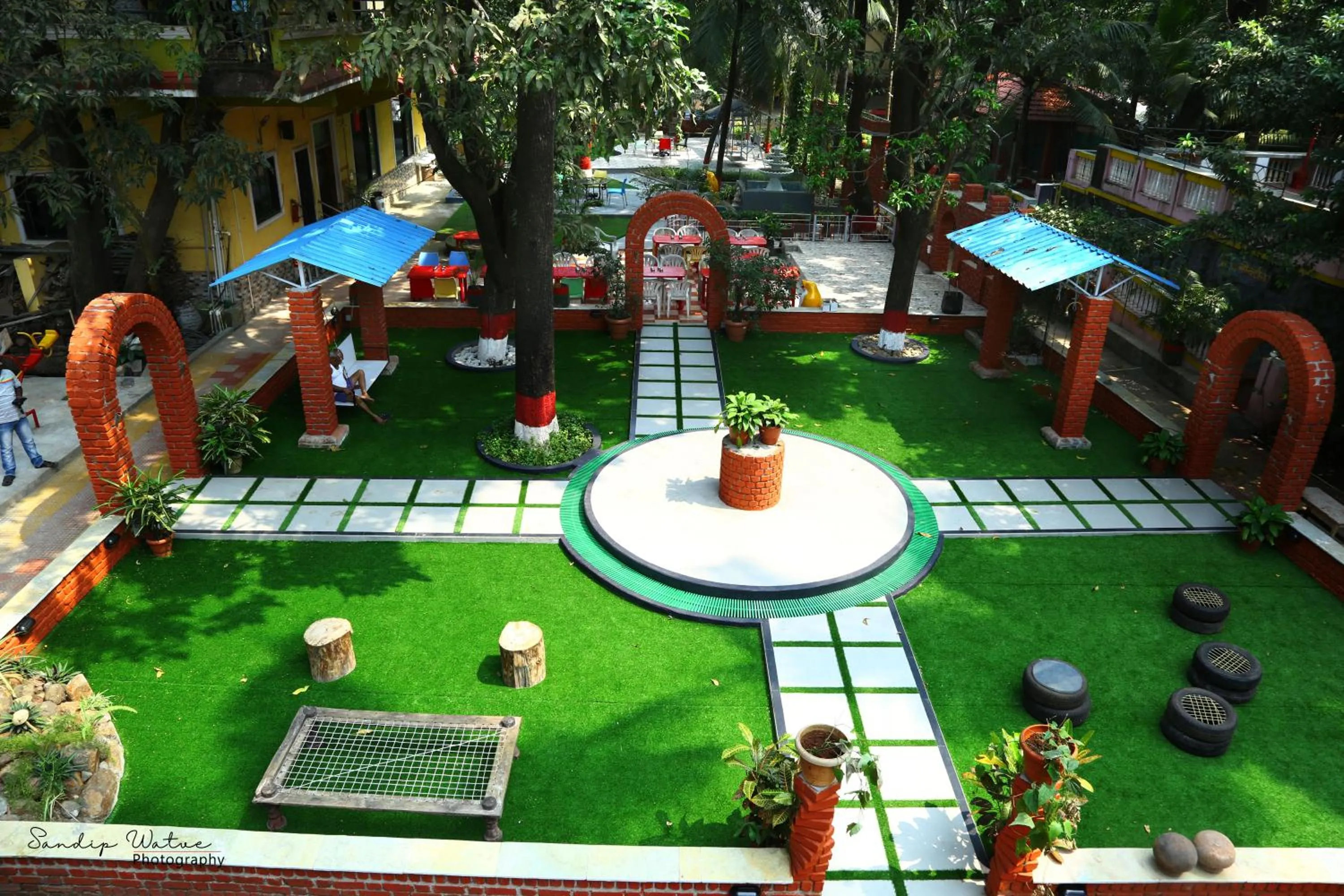 Garden in Jogalekar Cottage Alibaug