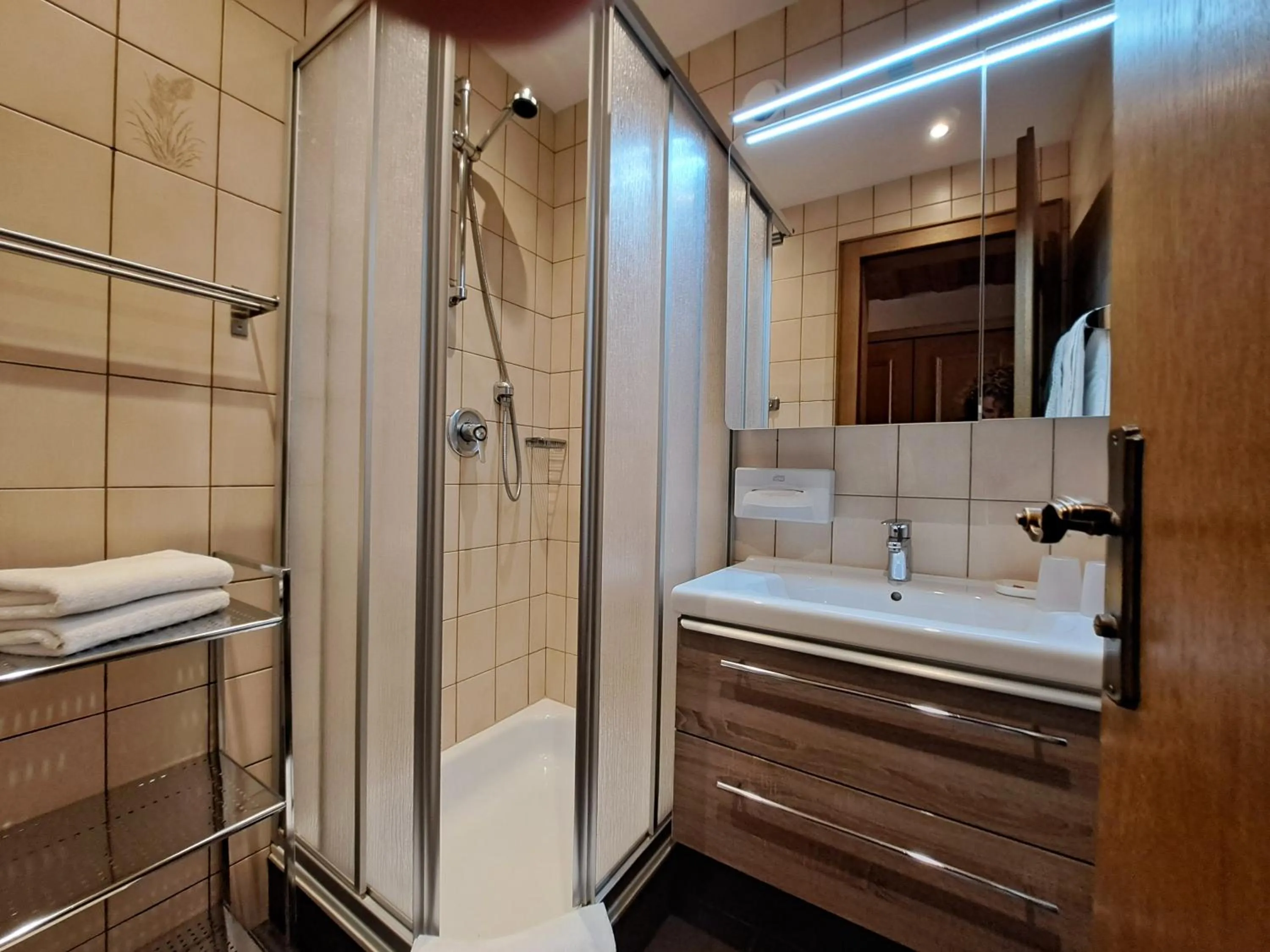 Bathroom in Hotel Tia Apart