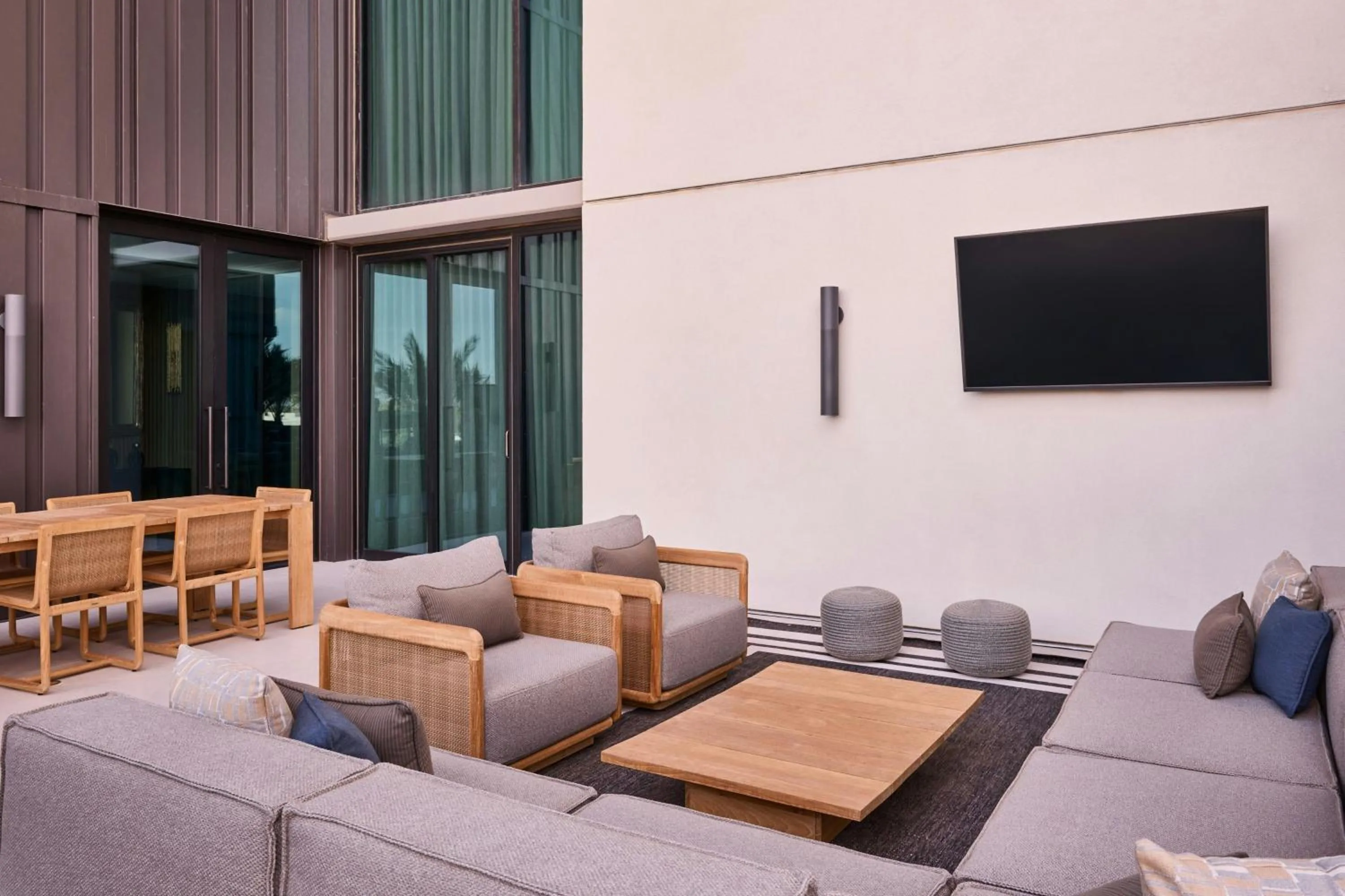 Photo of the whole room in The REMI, Scottsdale, Autograph Collection