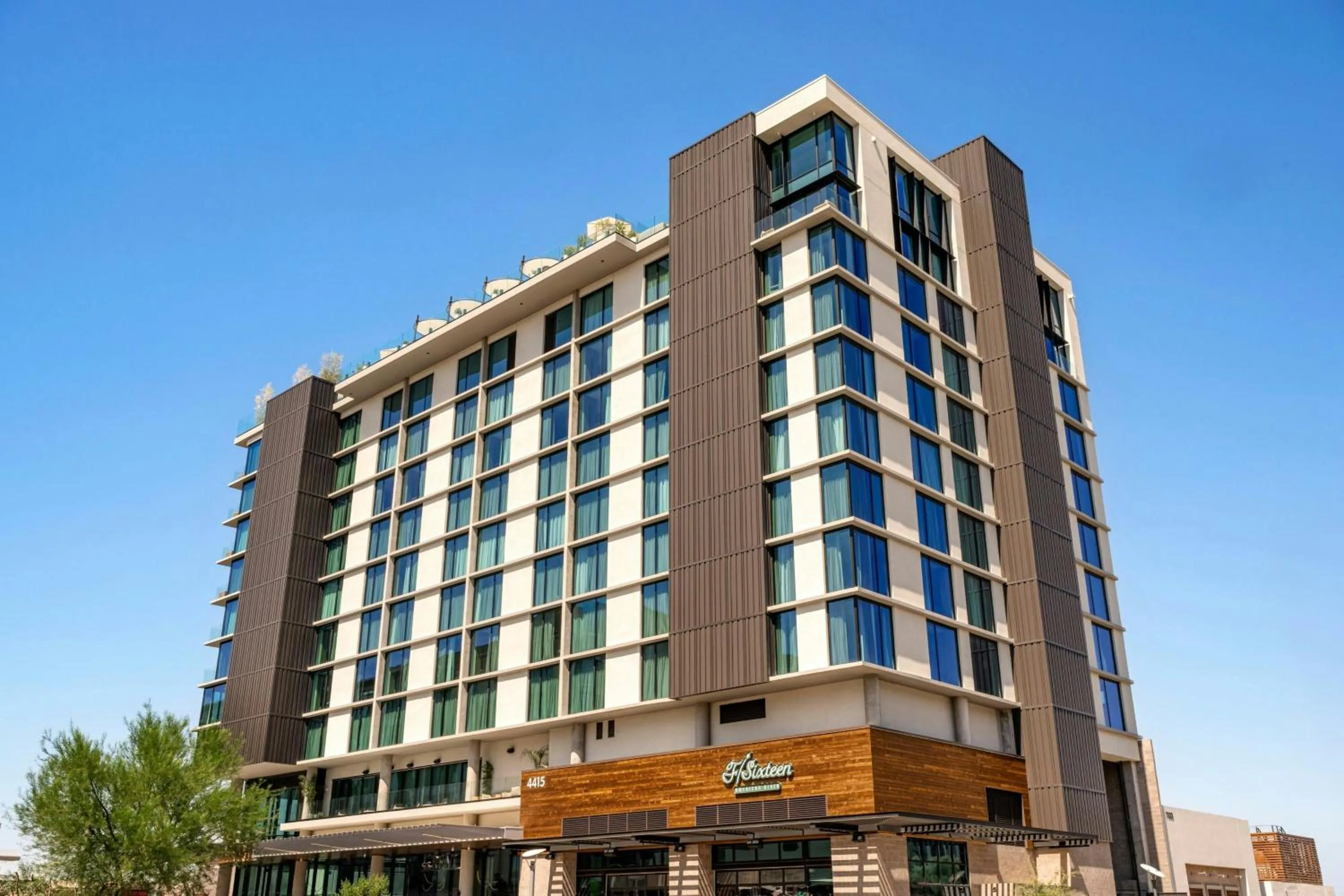 Property building in The REMI, Scottsdale, Autograph Collection