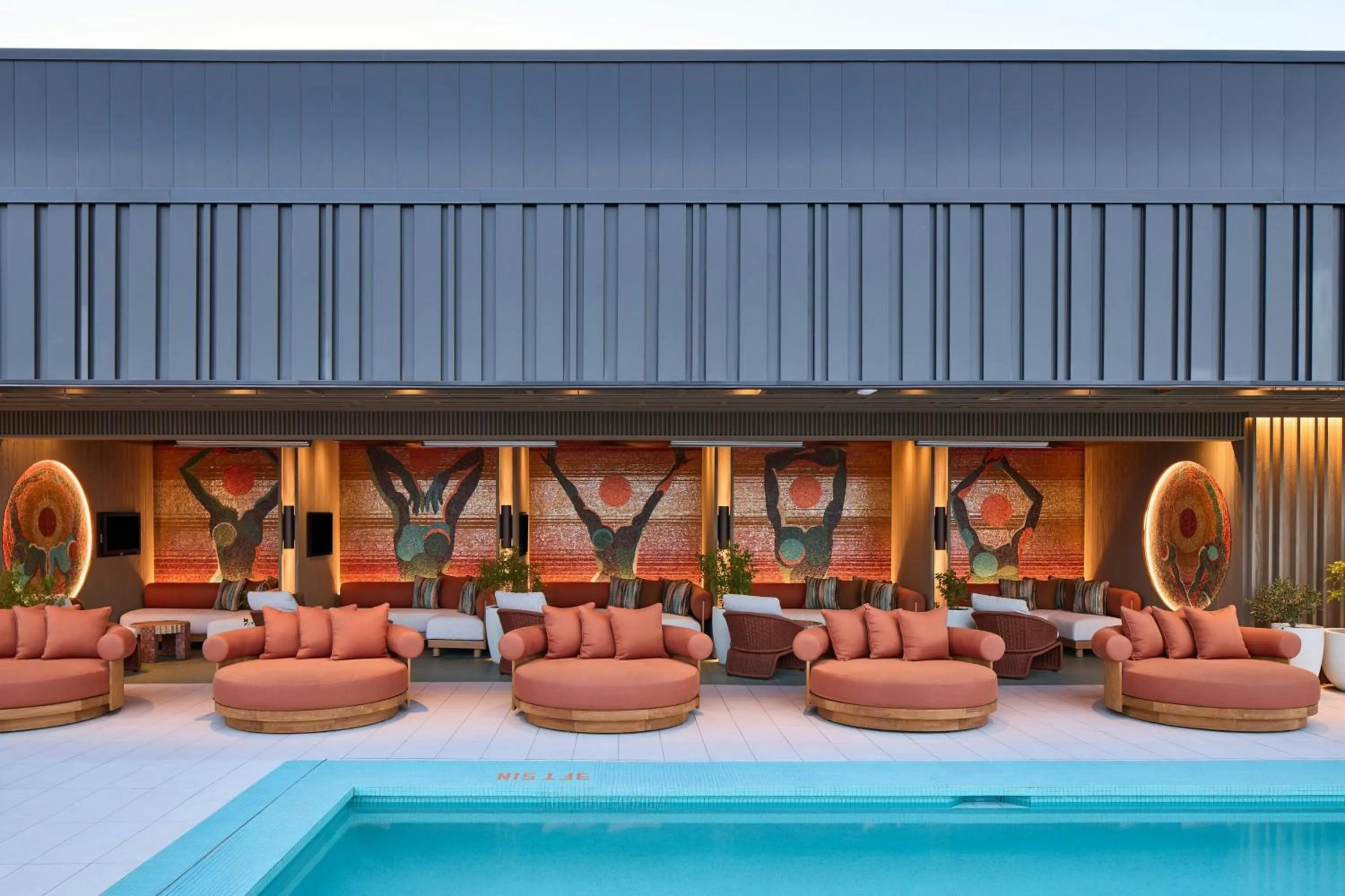 Swimming pool in The REMI, Scottsdale, Autograph Collection