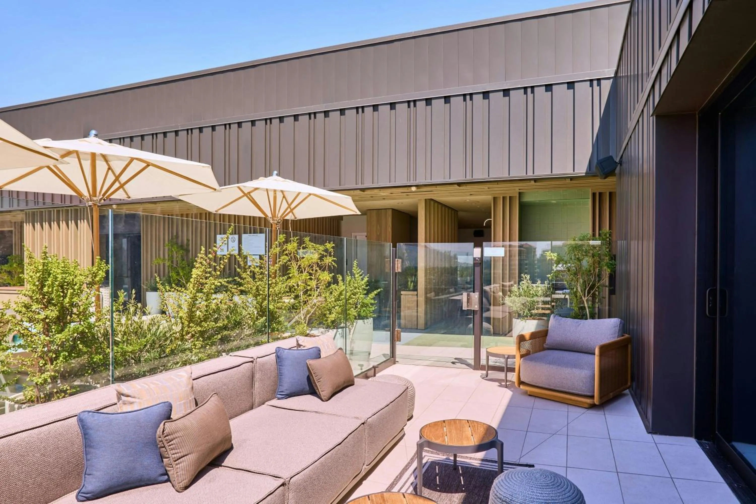 Photo of the whole room in The REMI, Scottsdale, Autograph Collection