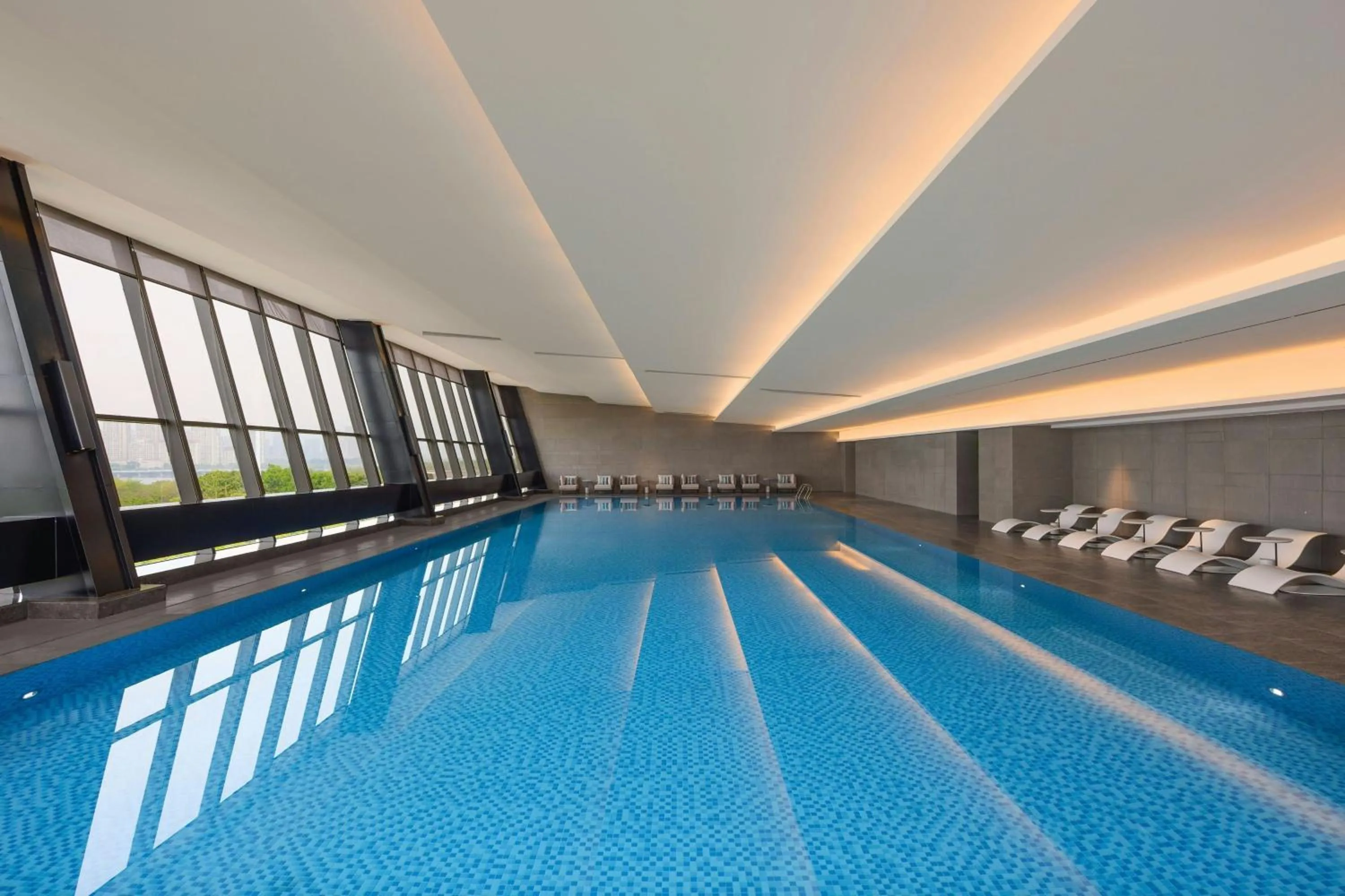 Swimming pool in Sheraton Grand Xiamen Jimei