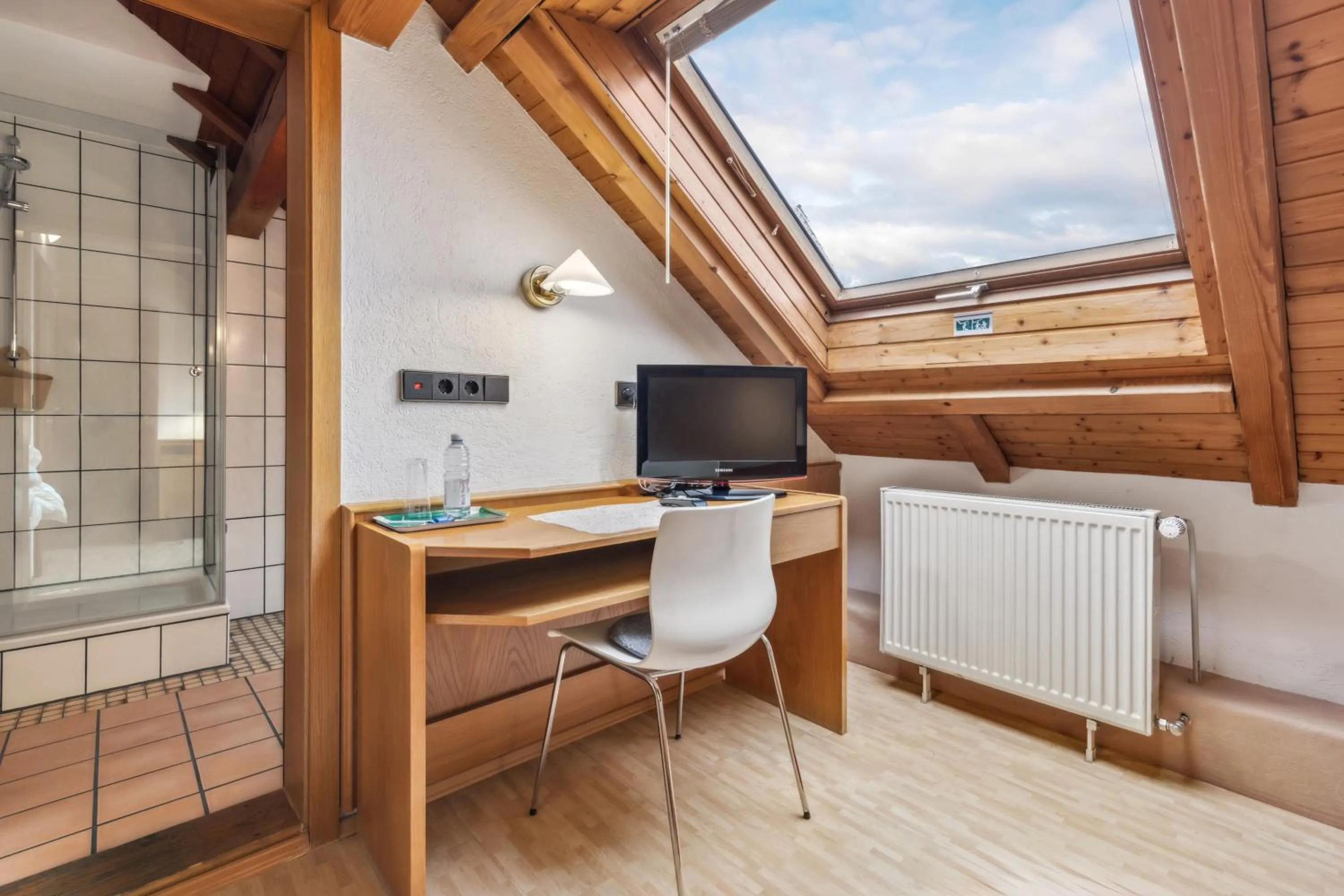 TV and multimedia in Hotel zum Erwin