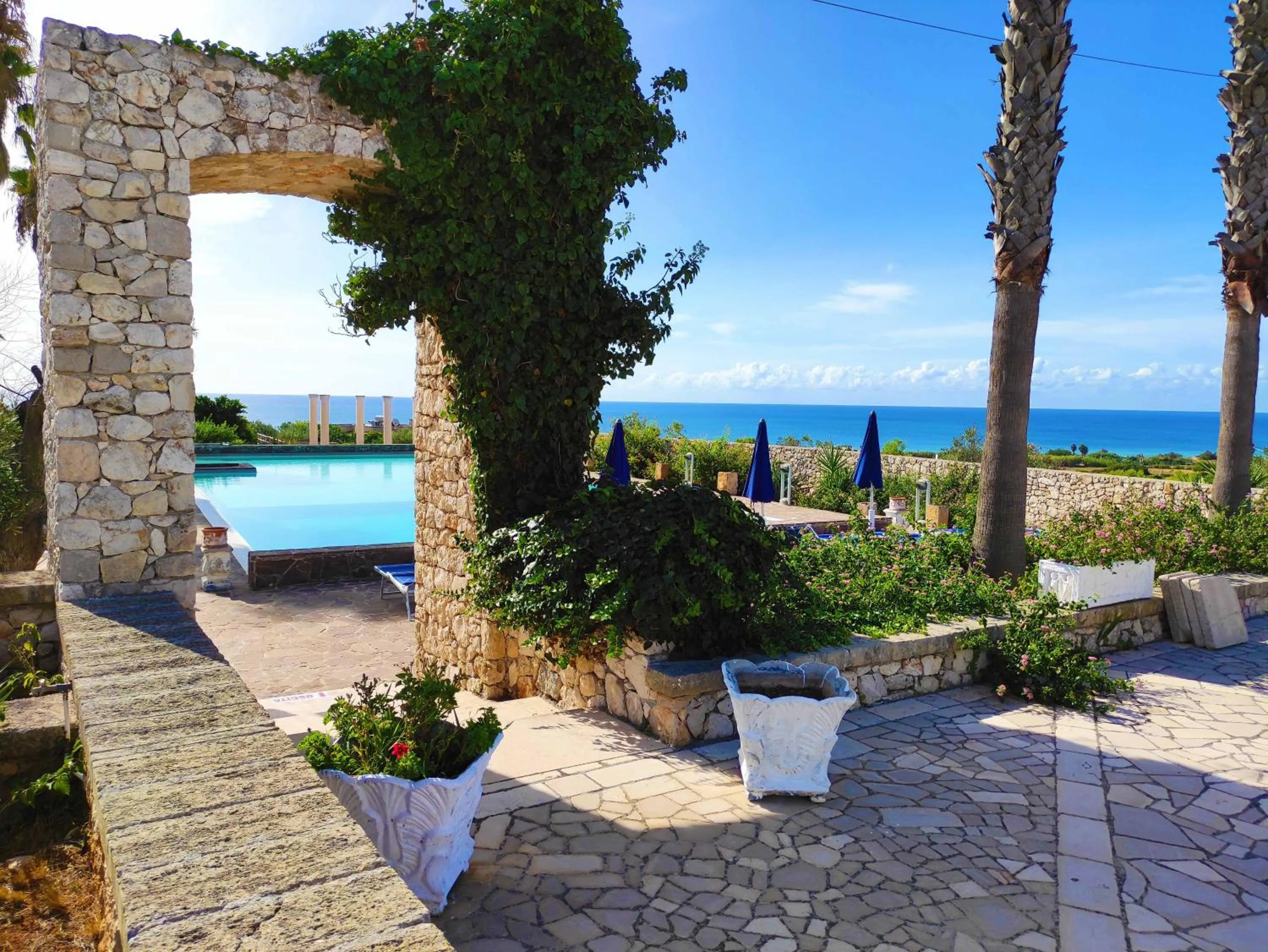 Garden in Picchio Hotel Pescoluse