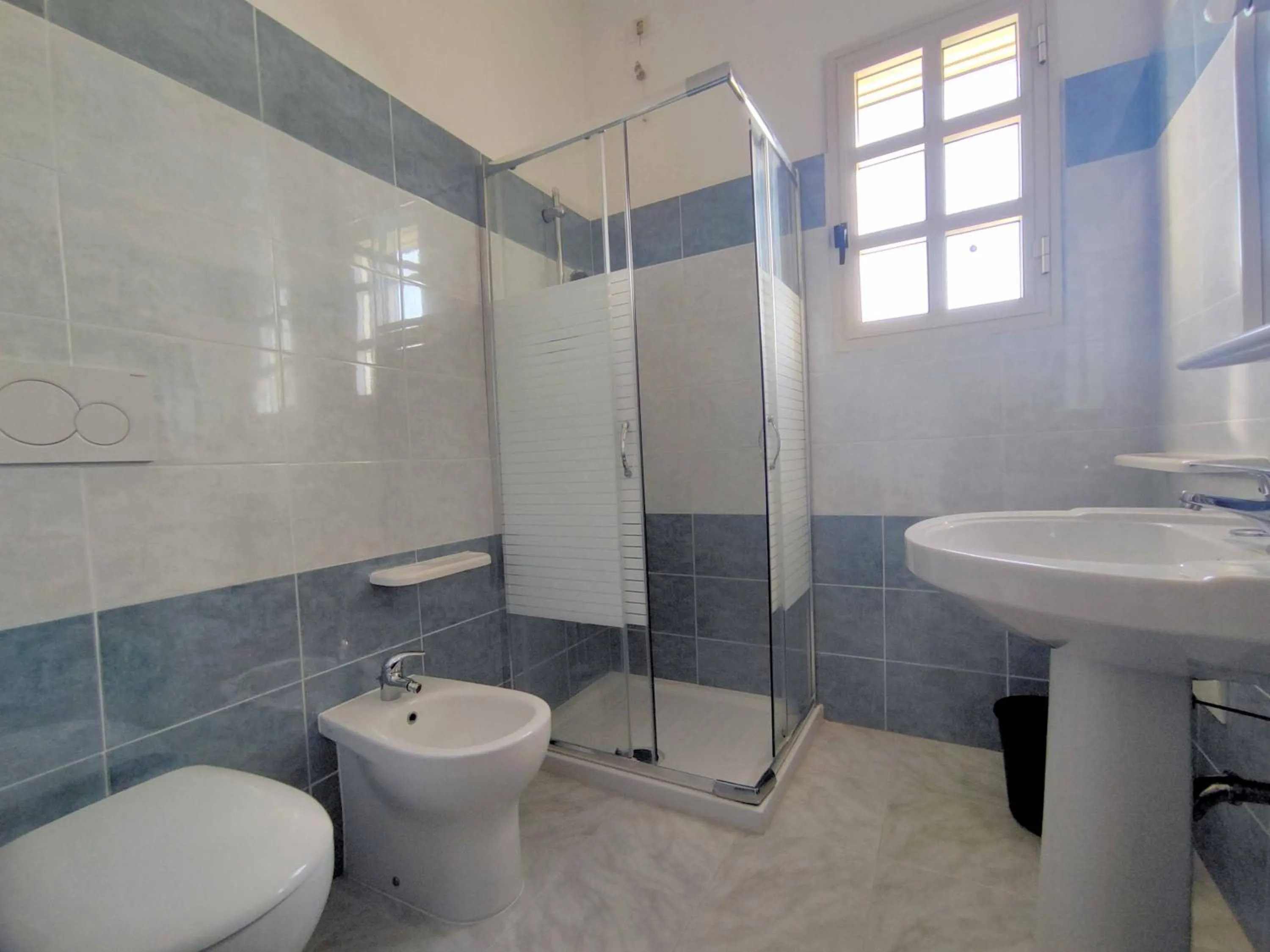 Shower in Picchio Hotel Pescoluse