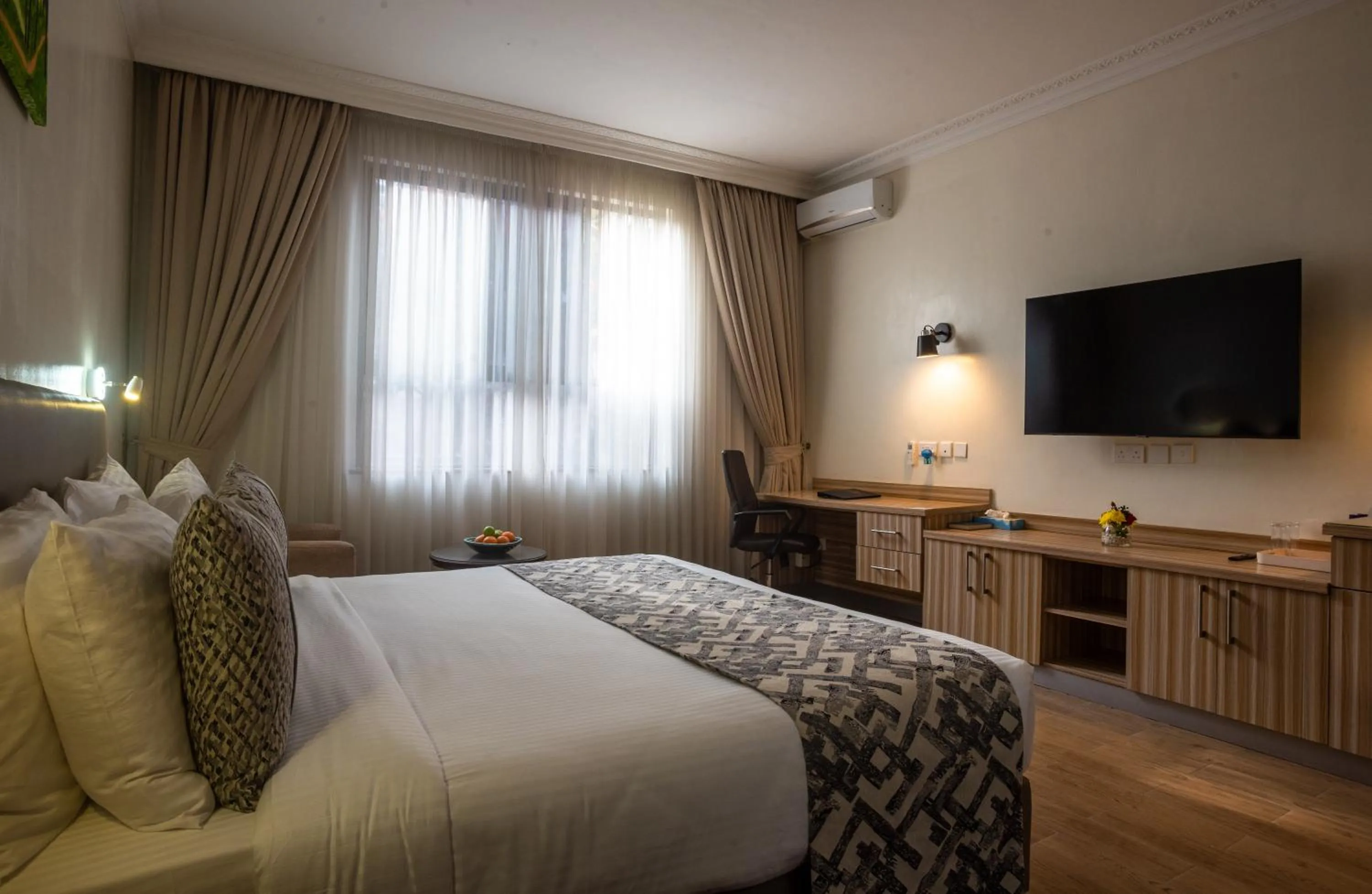 Photo of the whole room, Bed in Sportsview Hotel Kasarani