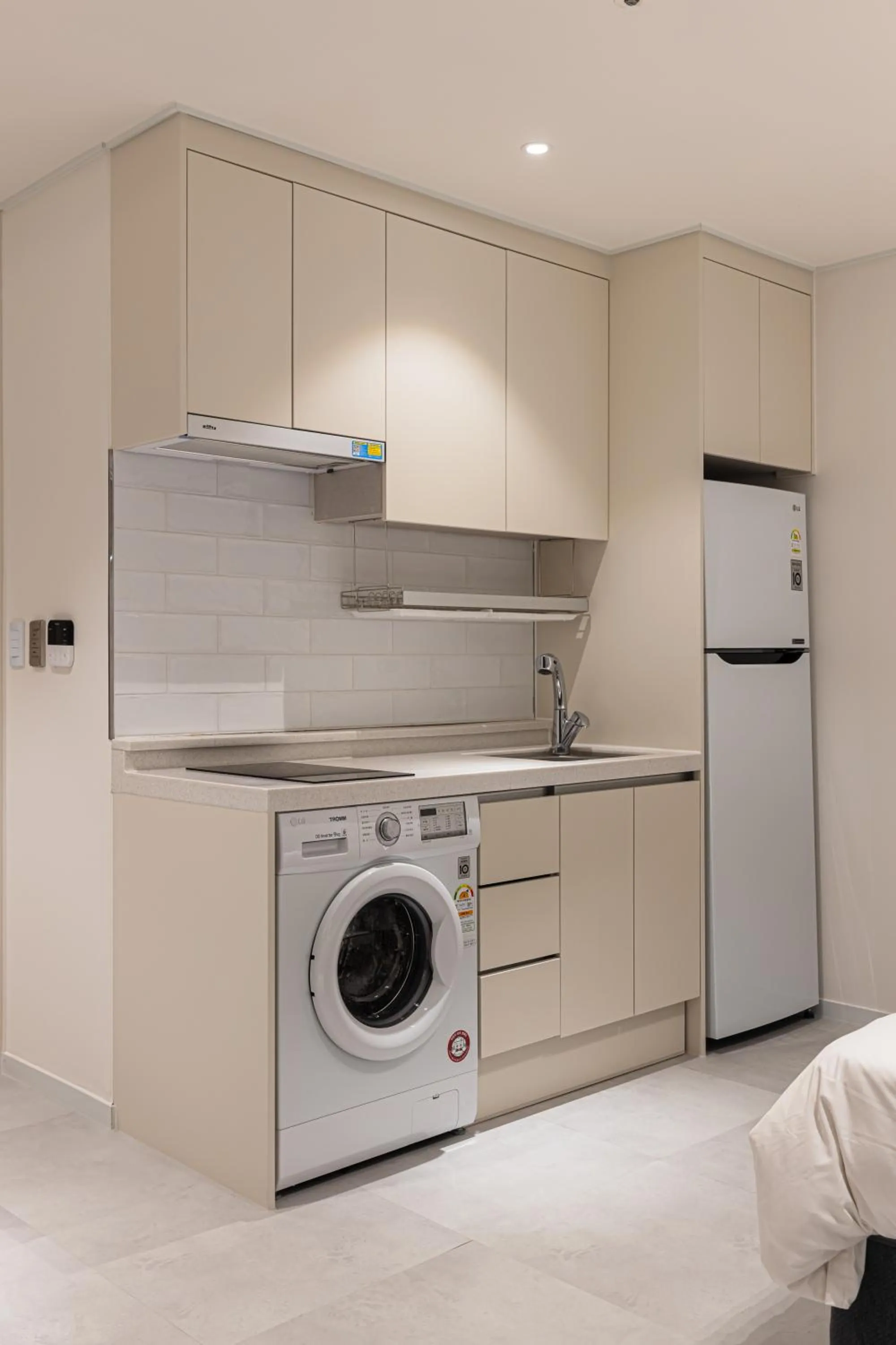 Kitchen or kitchenette in Hotel Modak Namdaemun