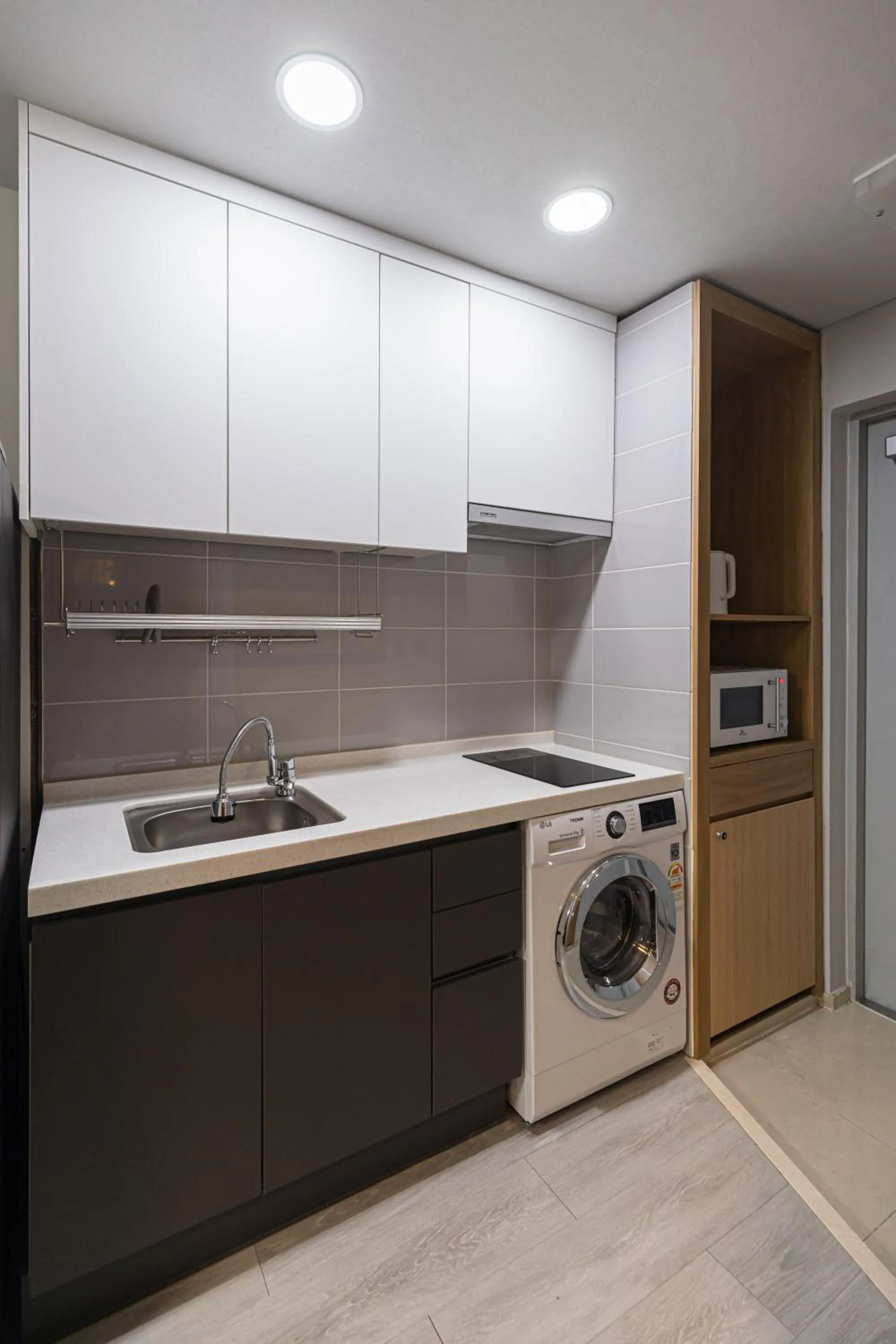 Kitchen or kitchenette in Hotel Modak Namdaemun