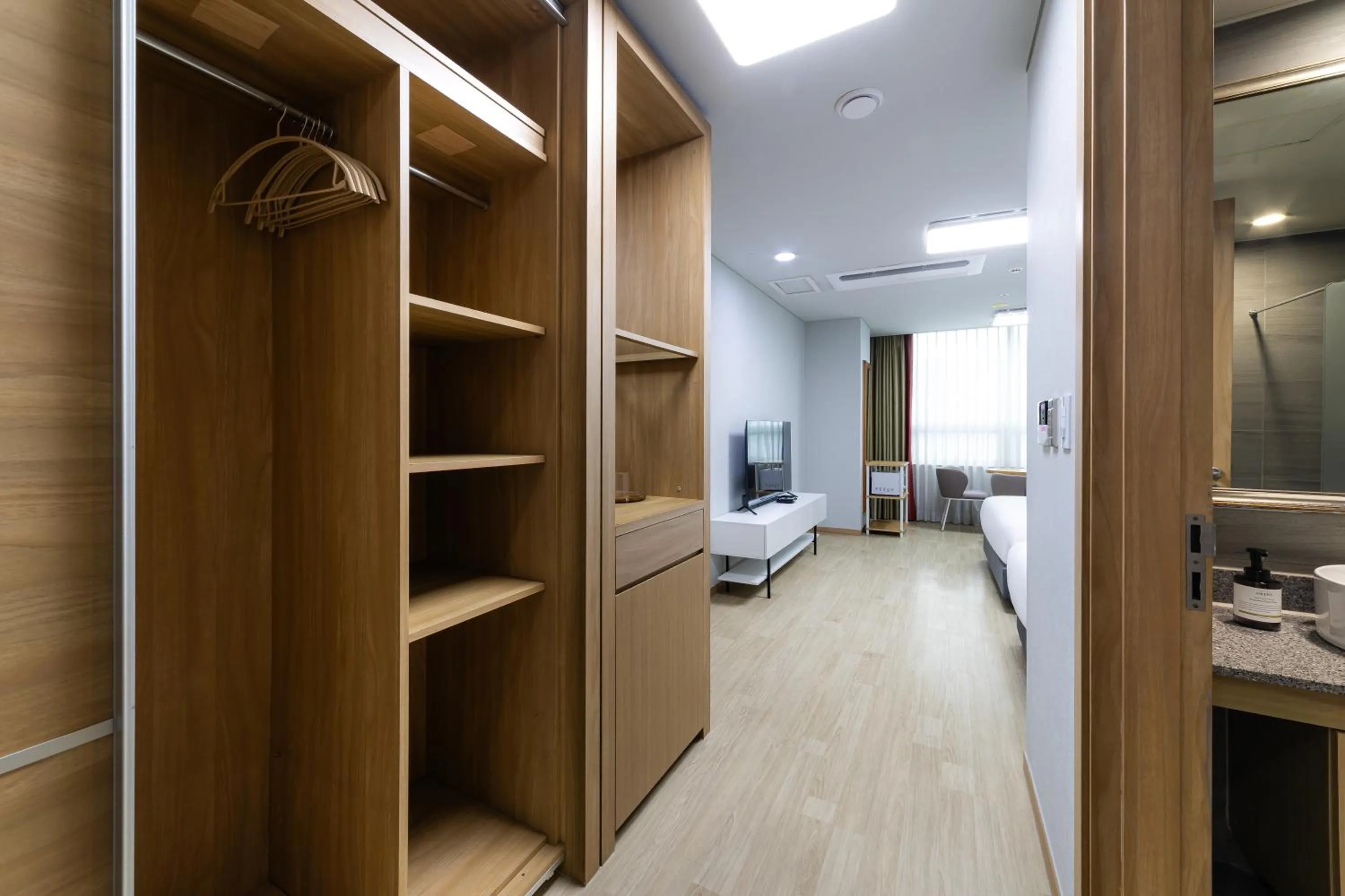 Decorative detail in Hotel Modak Namdaemun