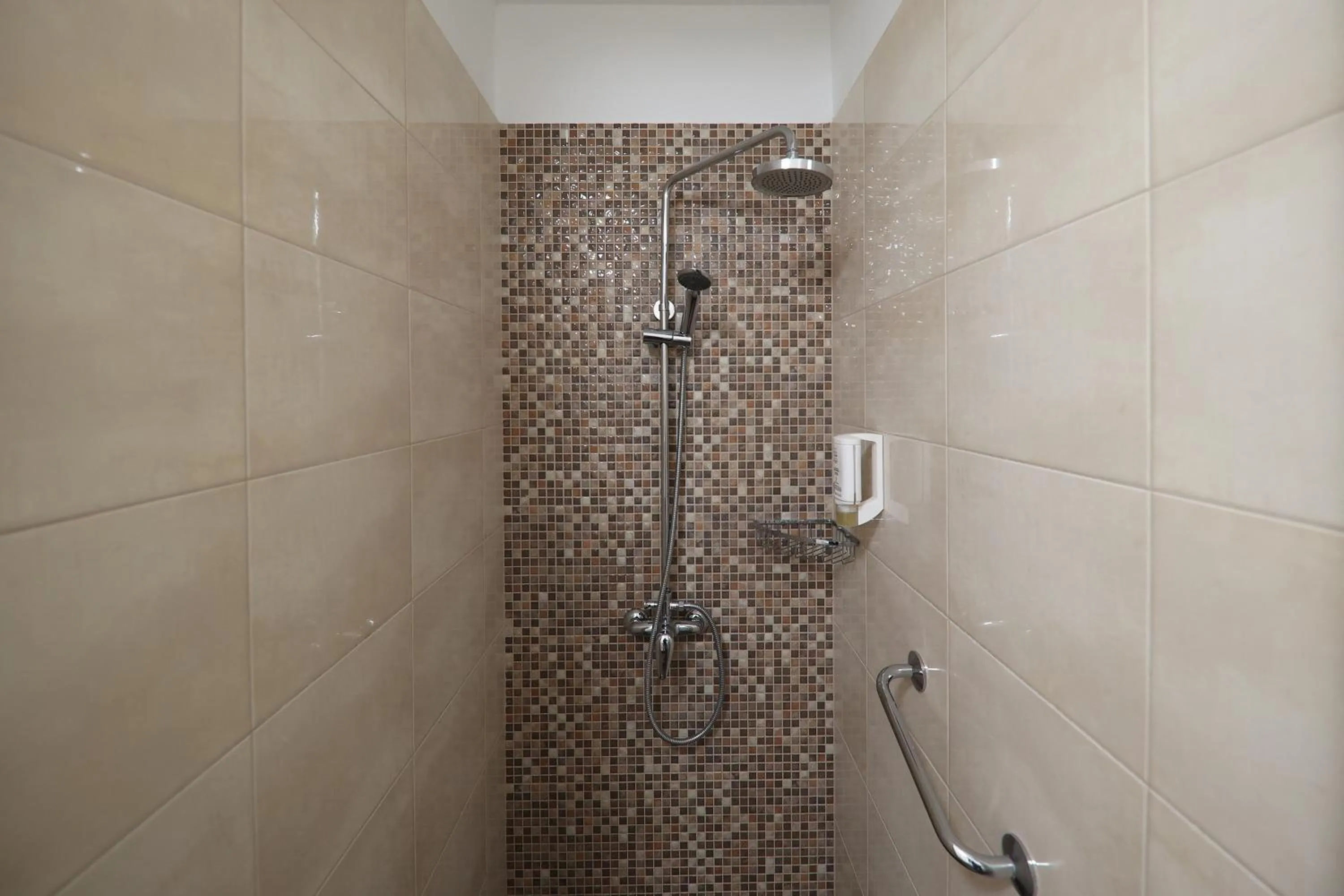 Bathroom in Hotel Murter