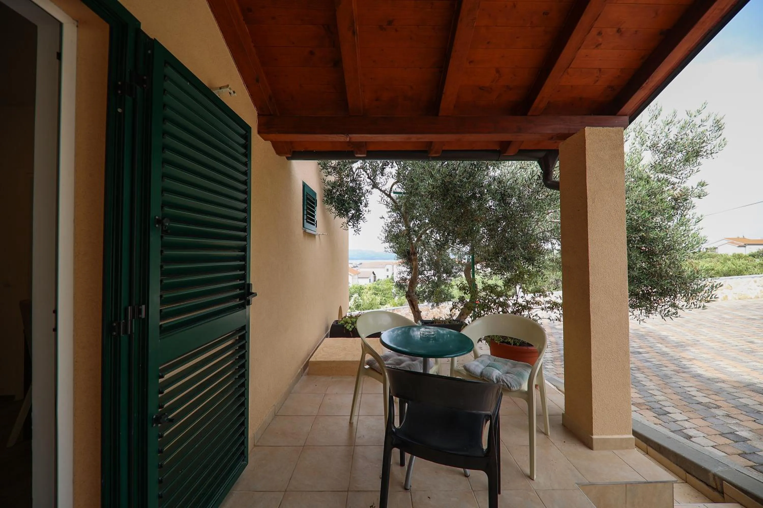 Patio in Hotel Murter