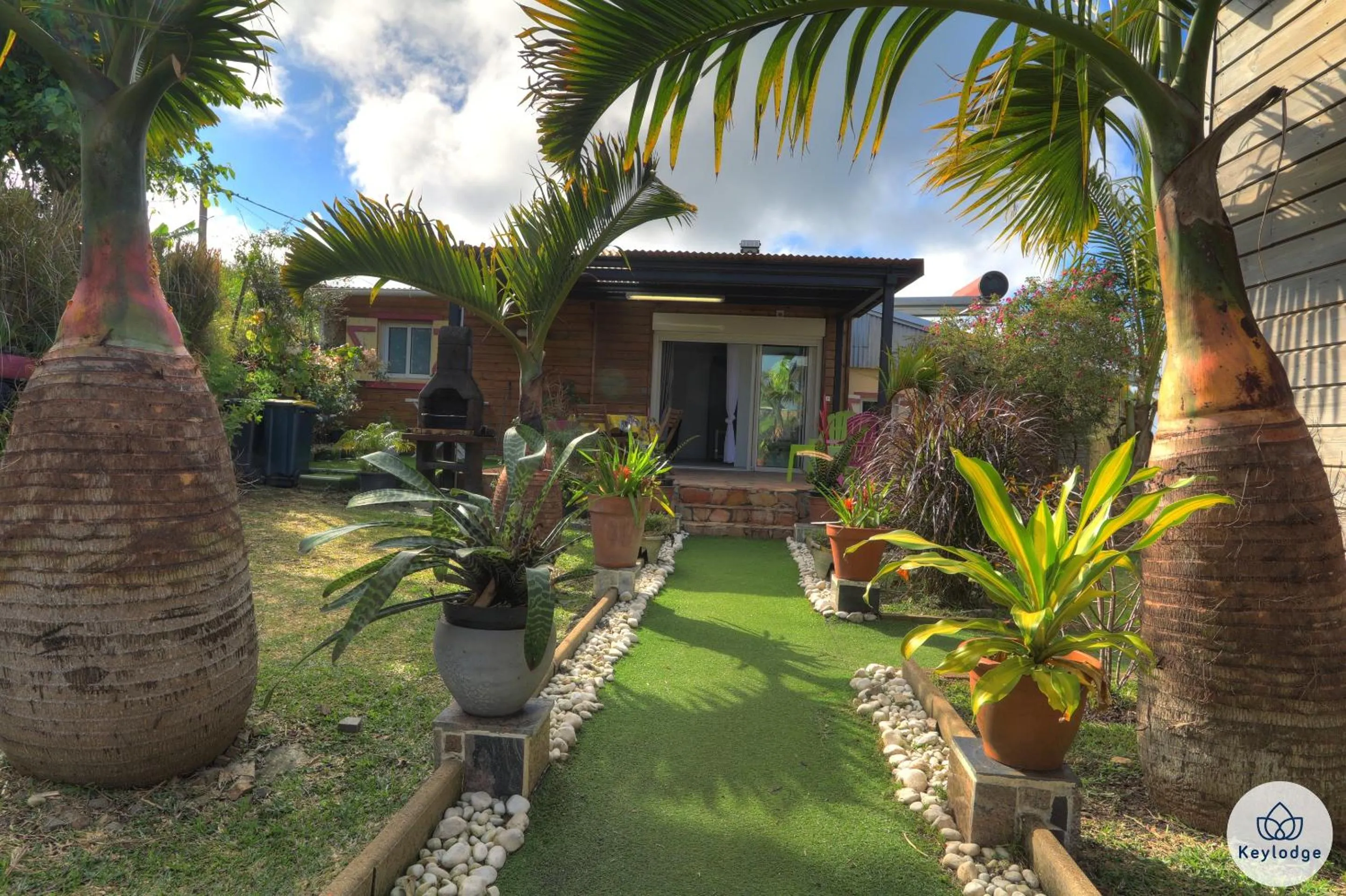 Property building in Les Gites Le Bambou - 3 étoiles - Les Avirons