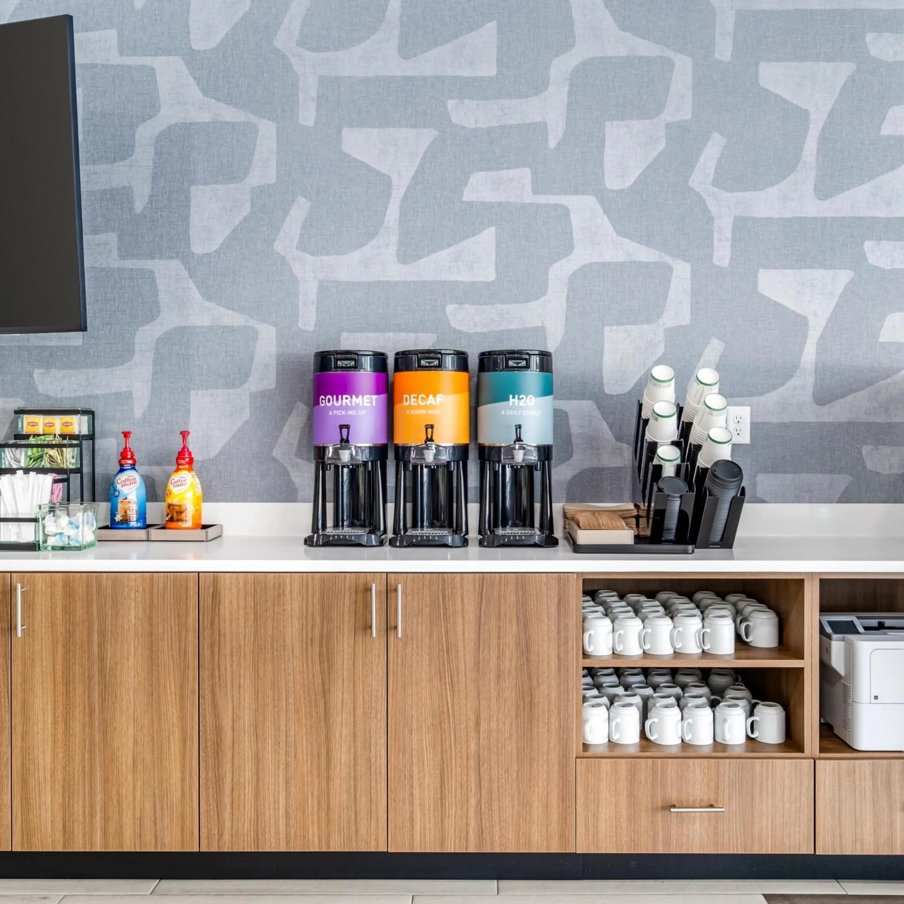 Dining area in Home2 Suites By Hilton Richmond, Ky