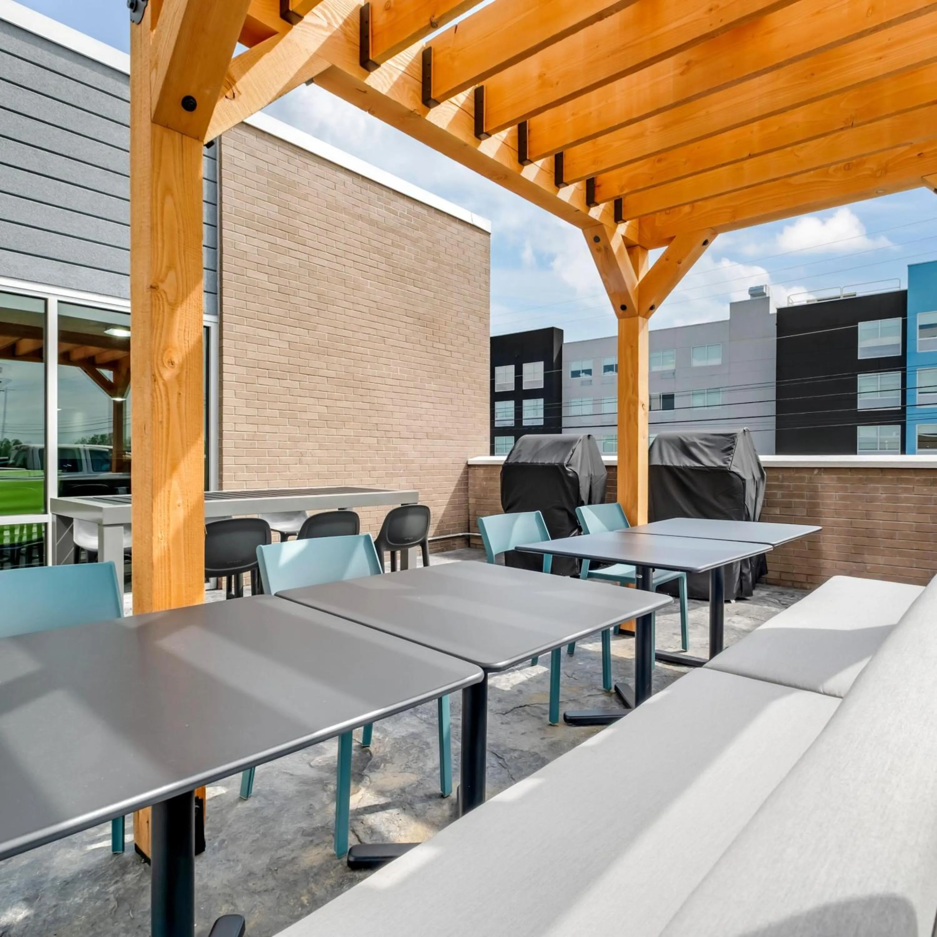 Patio in Home2 Suites By Hilton Richmond, Ky