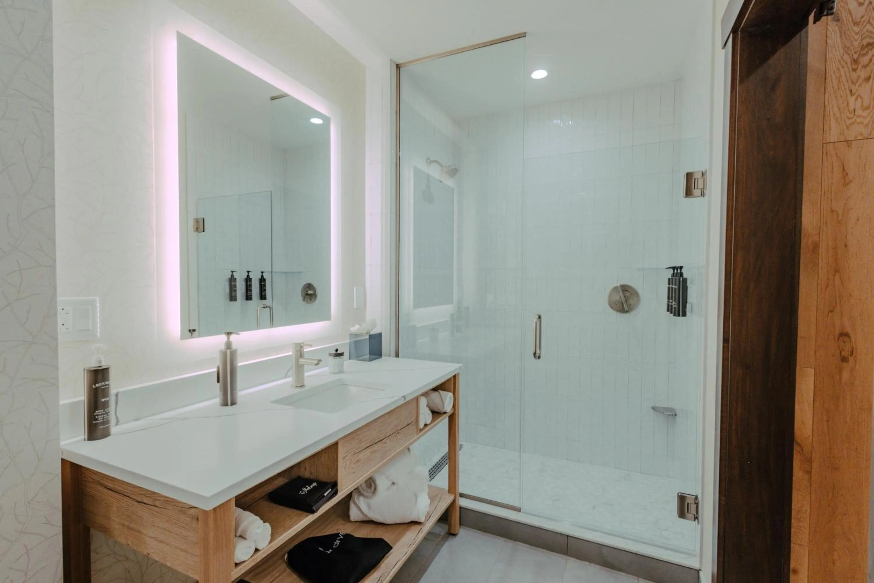 Bathroom in Skaneateles Fields Resort & Spa, Curio Collection By Hilton
